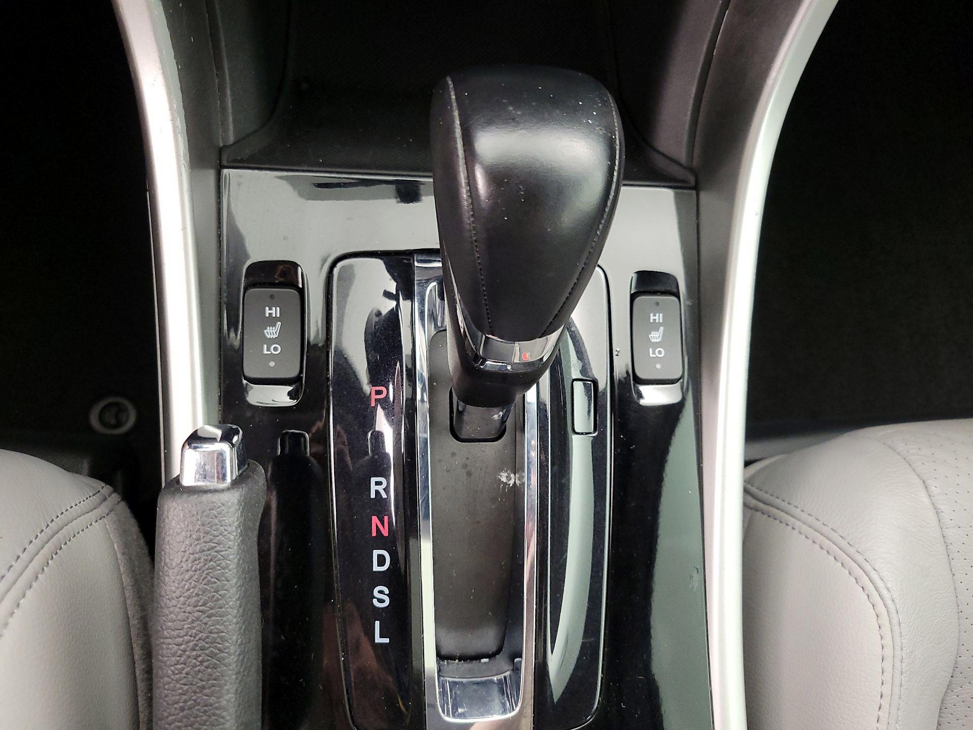 Thumbnail: 2016 Honda Accord - 17