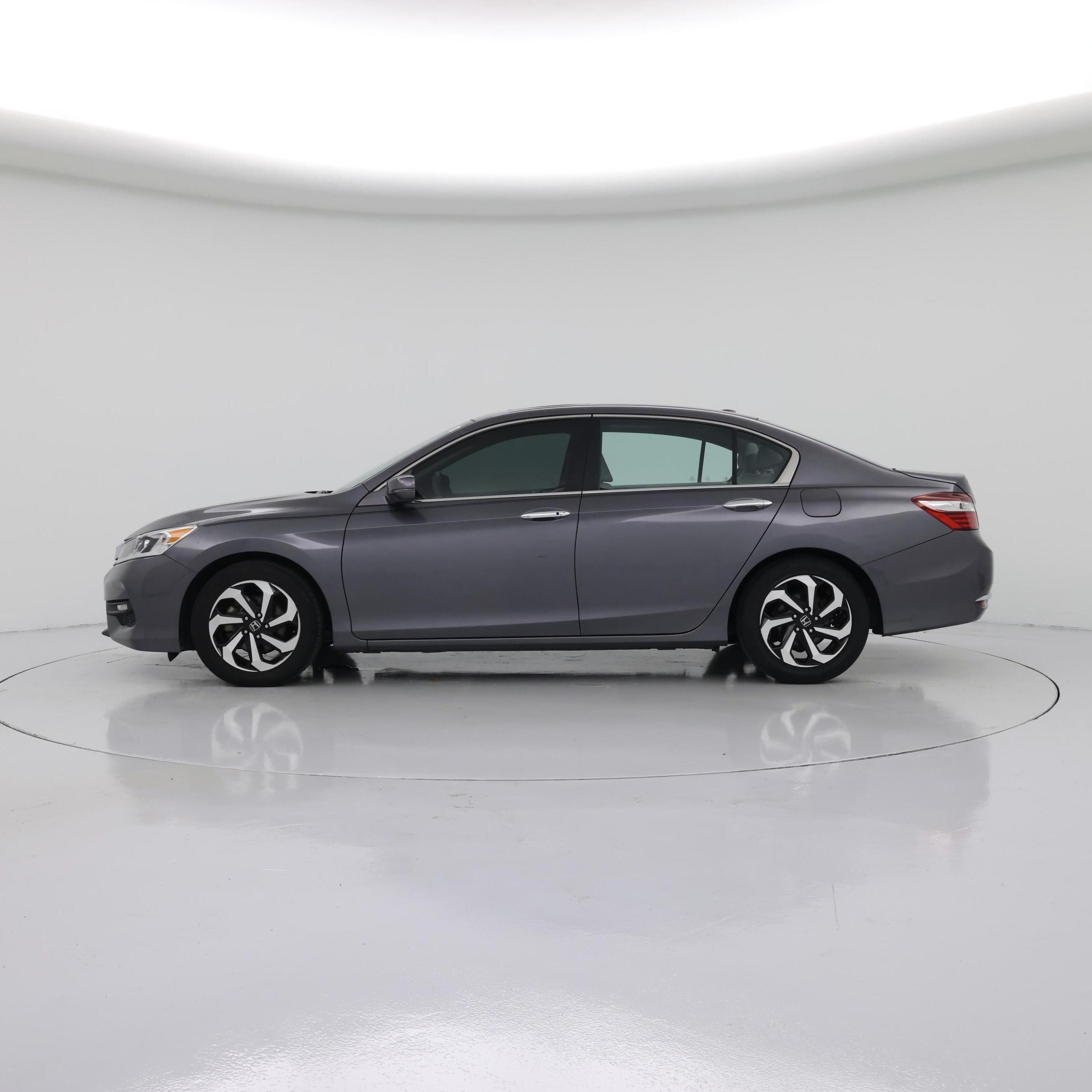 Thumbnail: 2016 Honda Accord - 3
