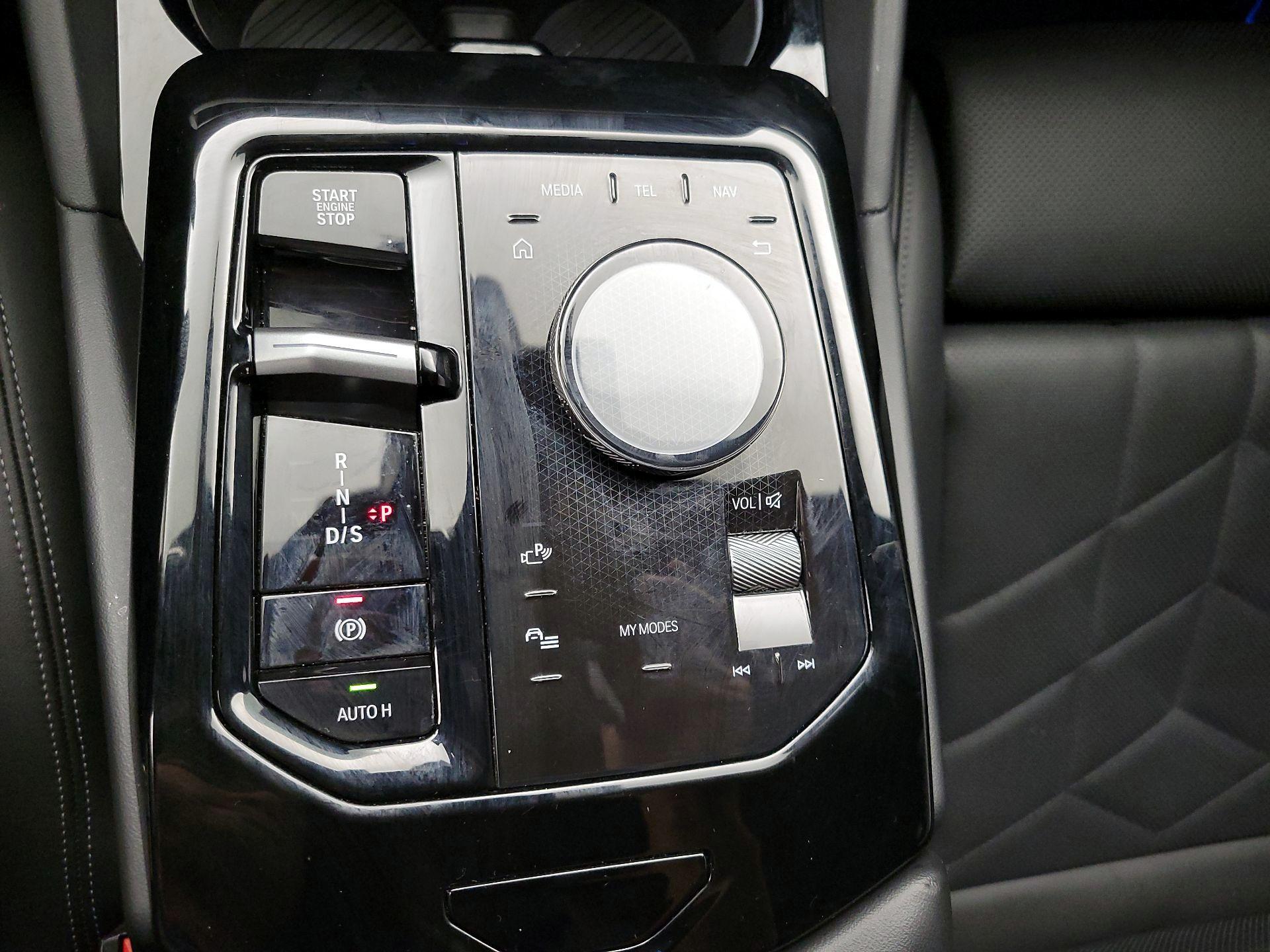 Thumbnail: 2025 BMW 5 Series - 18