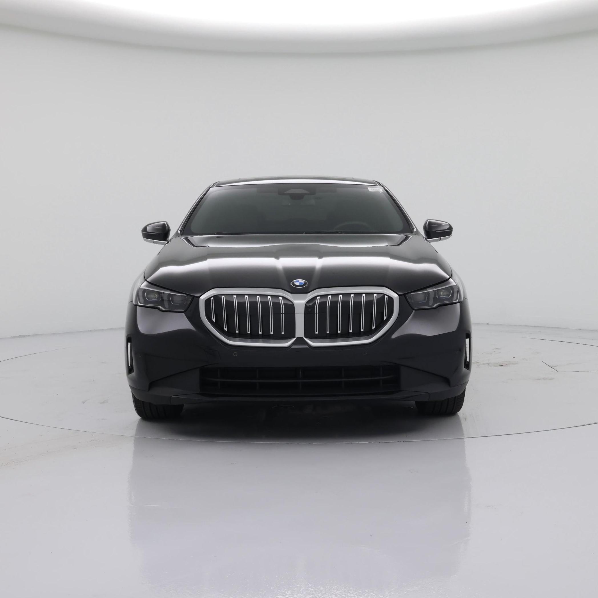 Thumbnail: 2025 BMW 5 Series - 5