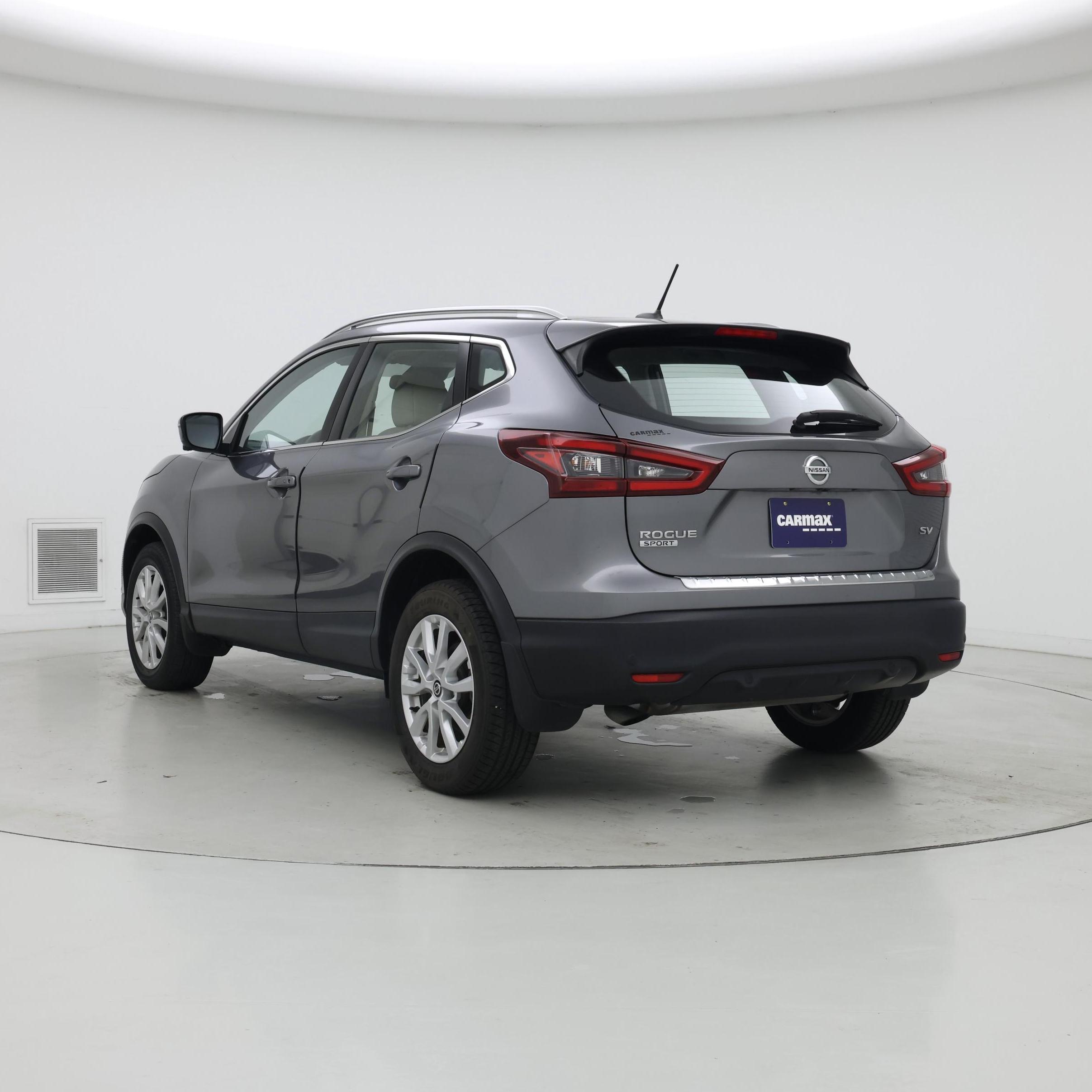 Thumbnail: 2021 Nissan Rogue Sport - 2