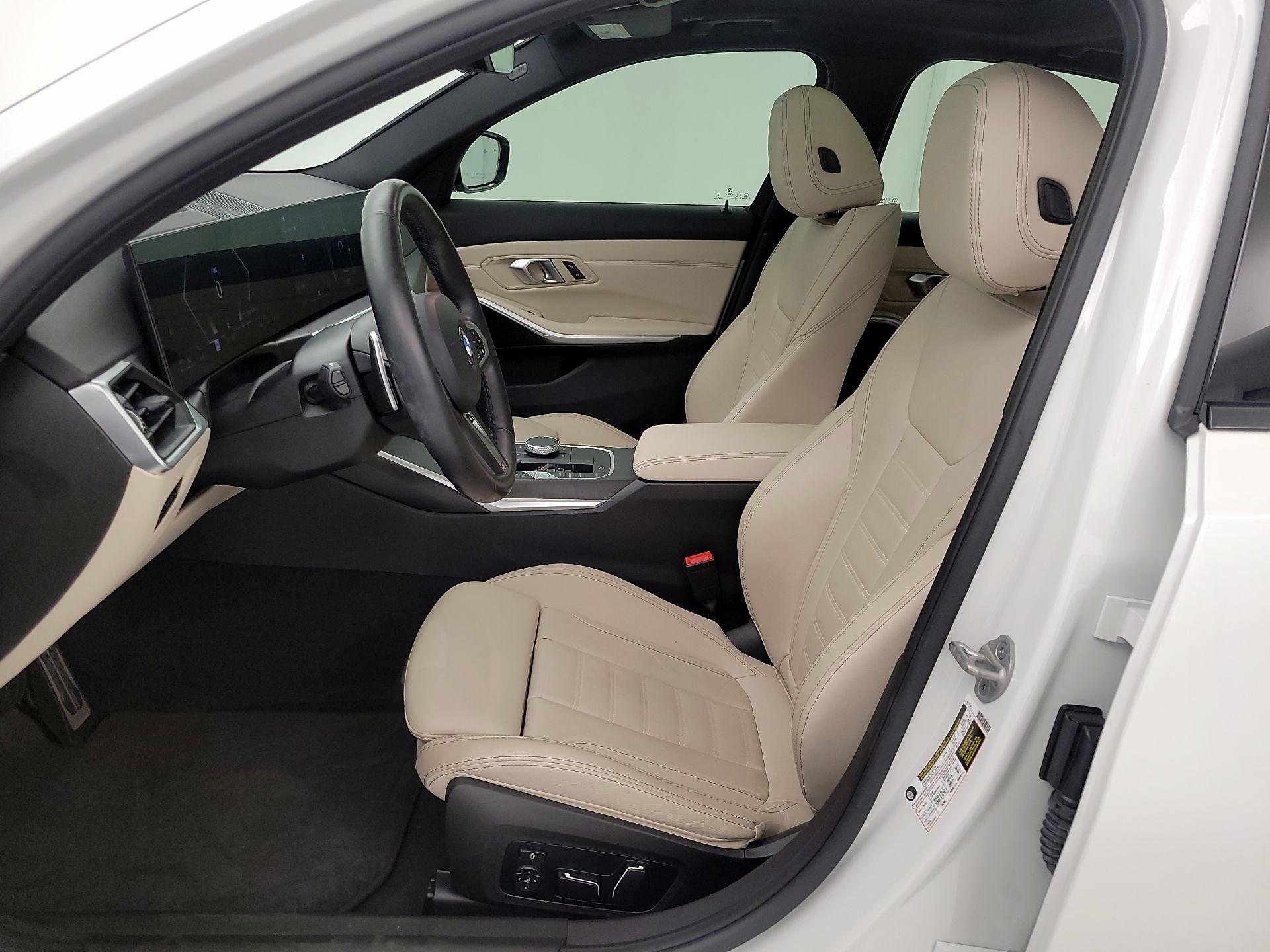 Thumbnail: 2024 BMW 3 Series - 11