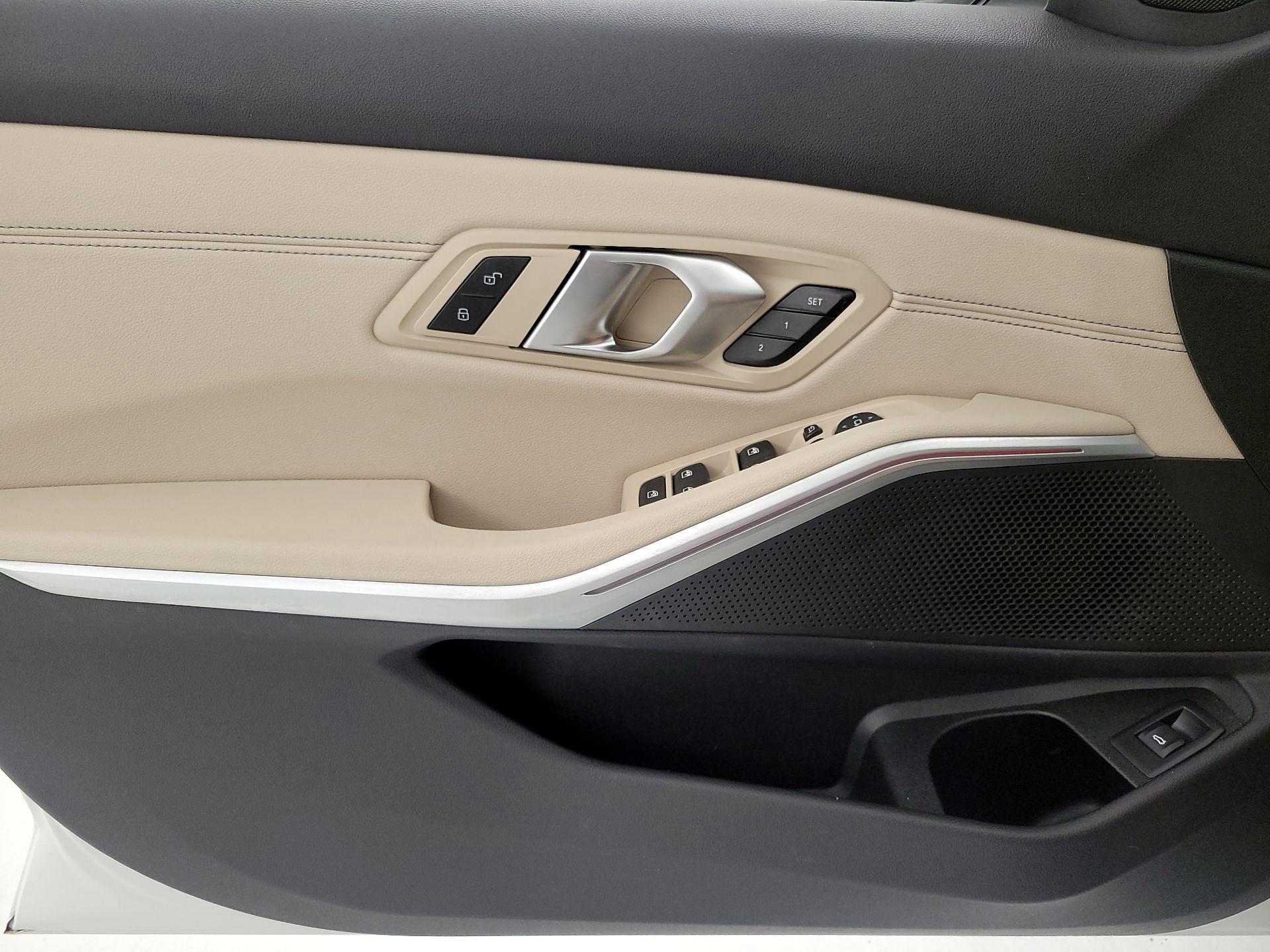 Thumbnail: 2024 BMW 3 Series - 12