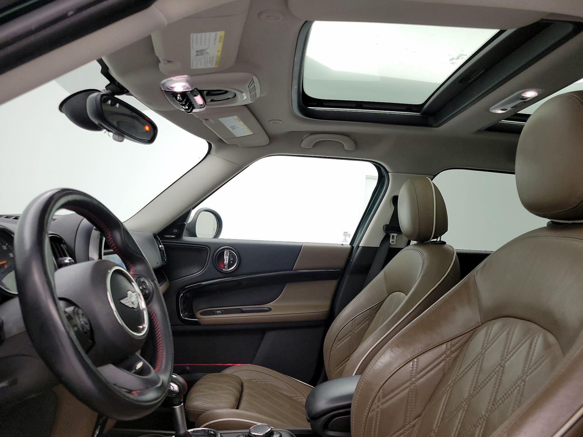 Thumbnail: 2017 MINI Cooper Countryman - 20