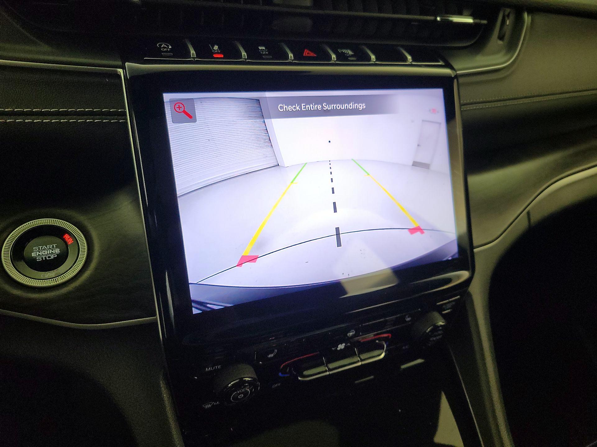 Thumbnail: 2025 Jeep Grand Cherokee - 15