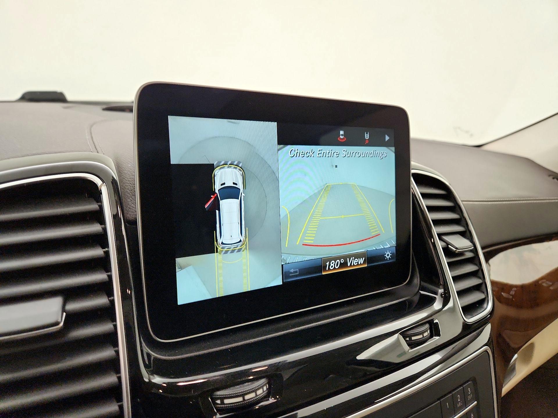 Thumbnail: 2018 Mercedes-Benz GLS - 15