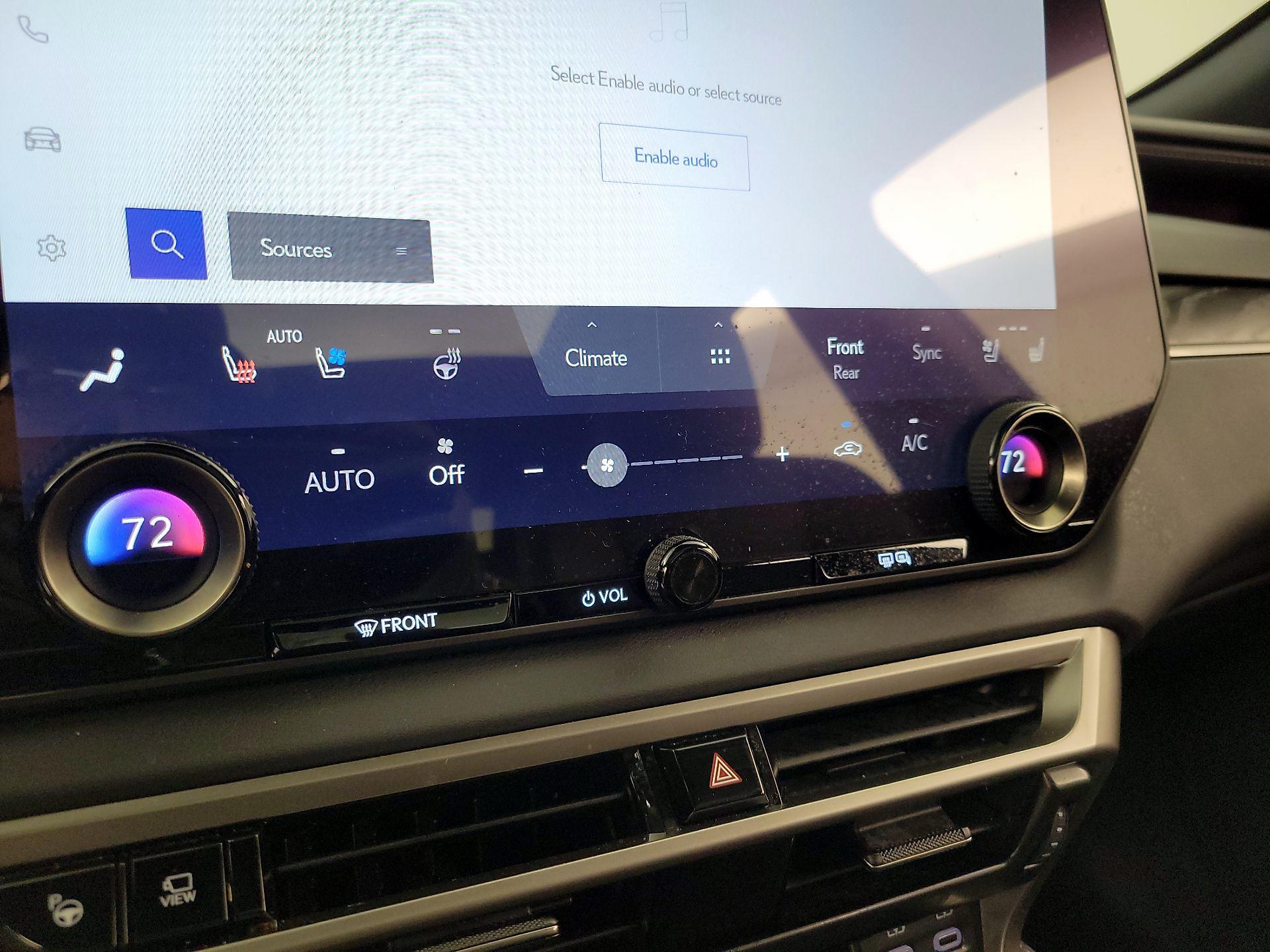 Thumbnail: 2023 Lexus RX - 17