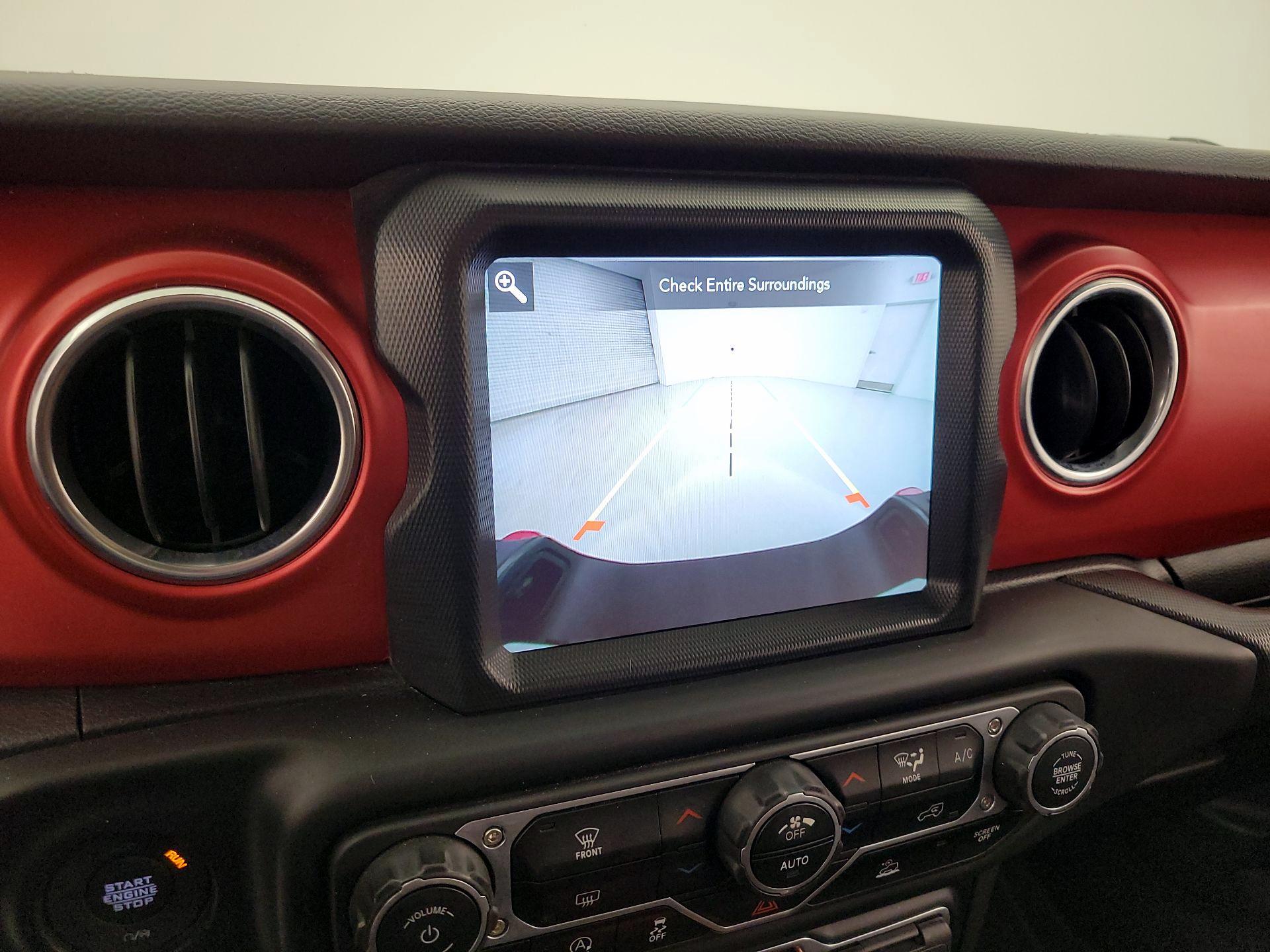 Thumbnail: 2023 Jeep Gladiator - 15