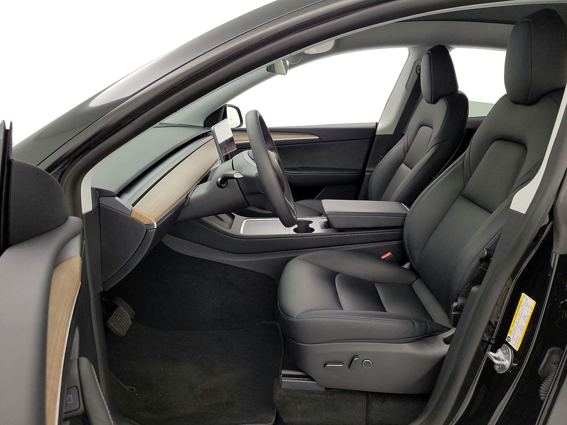 Thumbnail: 2022 Tesla Model Y - 11