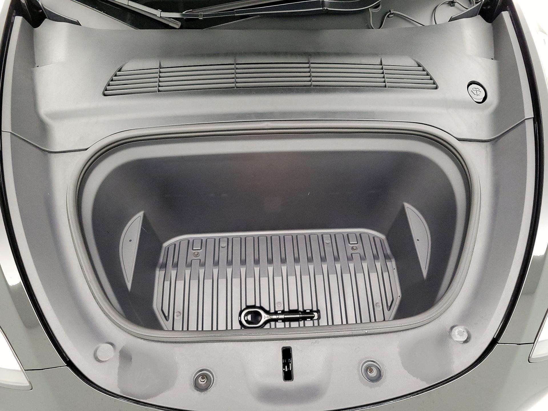 Thumbnail: 2022 Tesla Model Y - 20