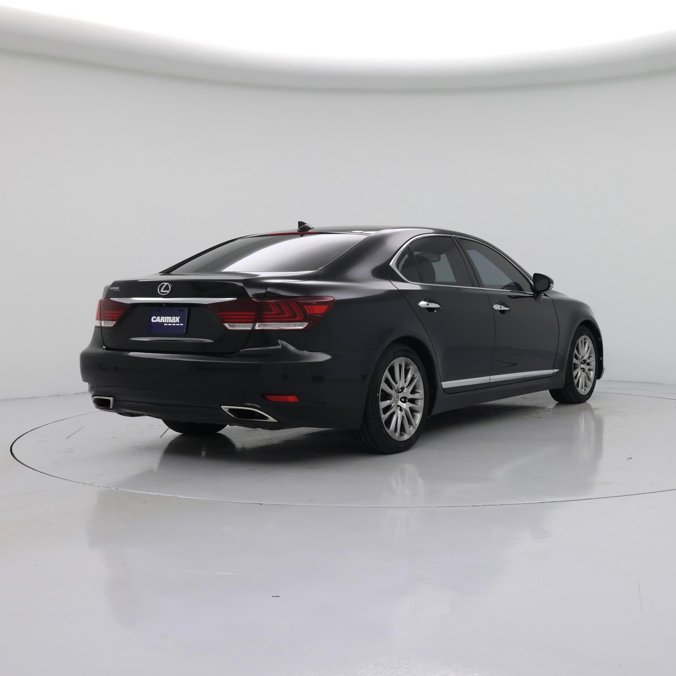 Thumbnail: 2015 Lexus LS - 8