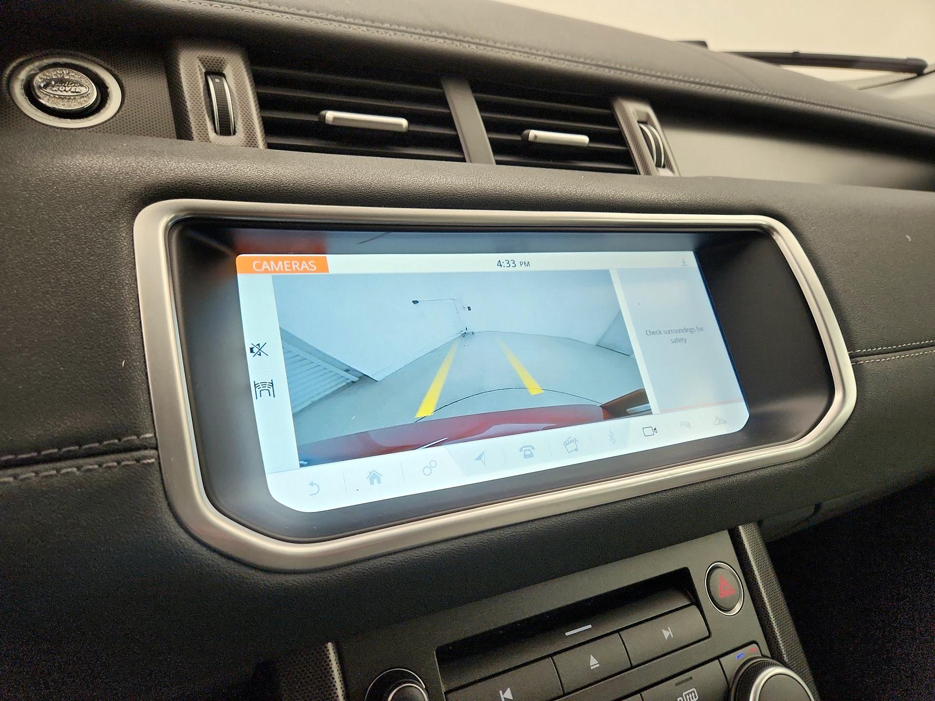 Thumbnail: 2018 Land Rover Range Rover Evoque - 15