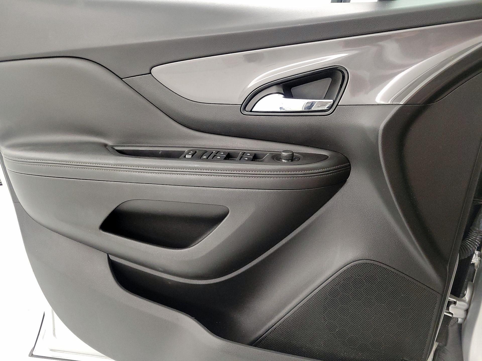 Thumbnail: 2017 Buick Encore - 12