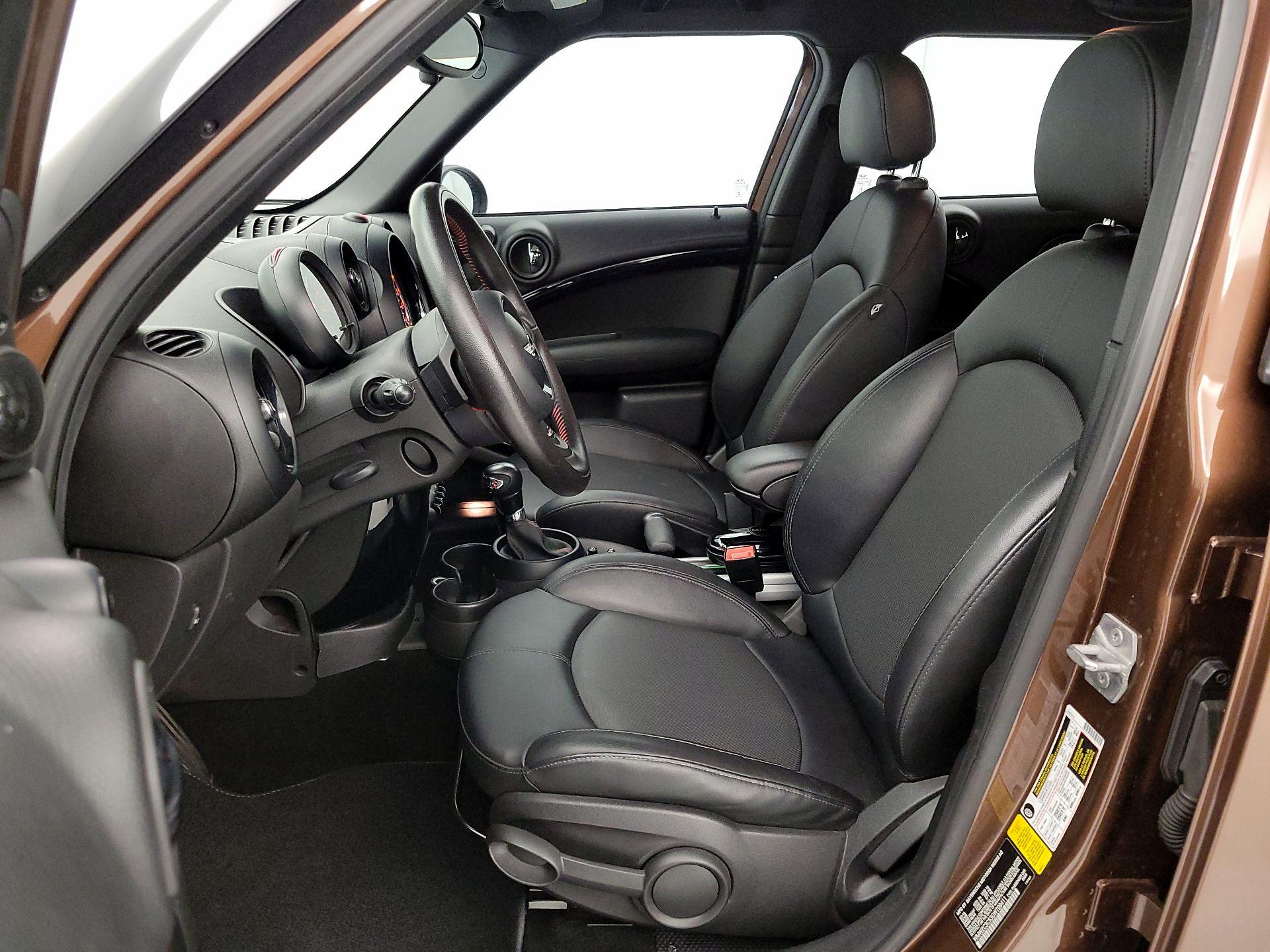 Thumbnail: 2016 MINI Cooper Countryman - 11