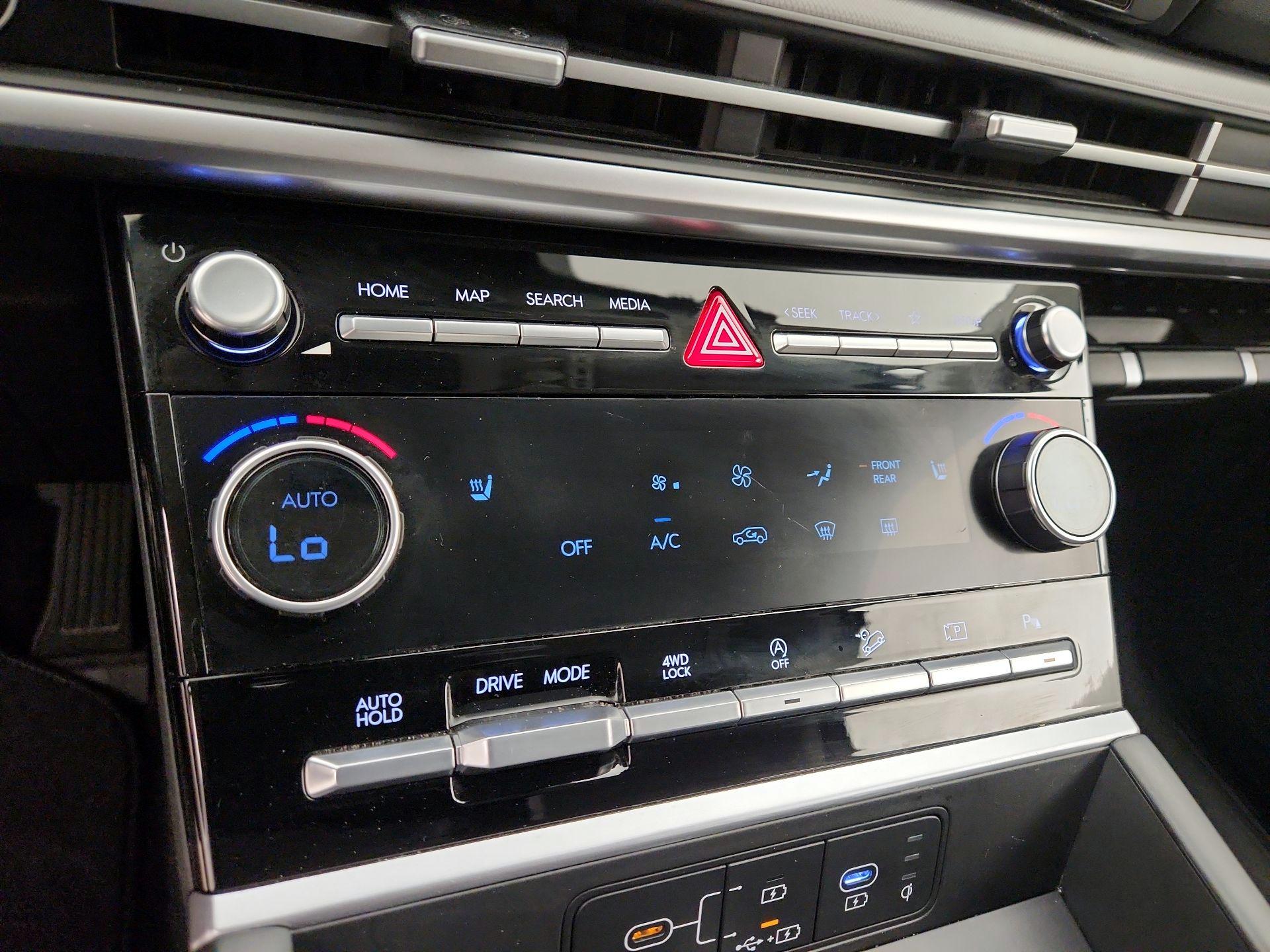 Thumbnail: 2025 Hyundai Santa Fe - 16