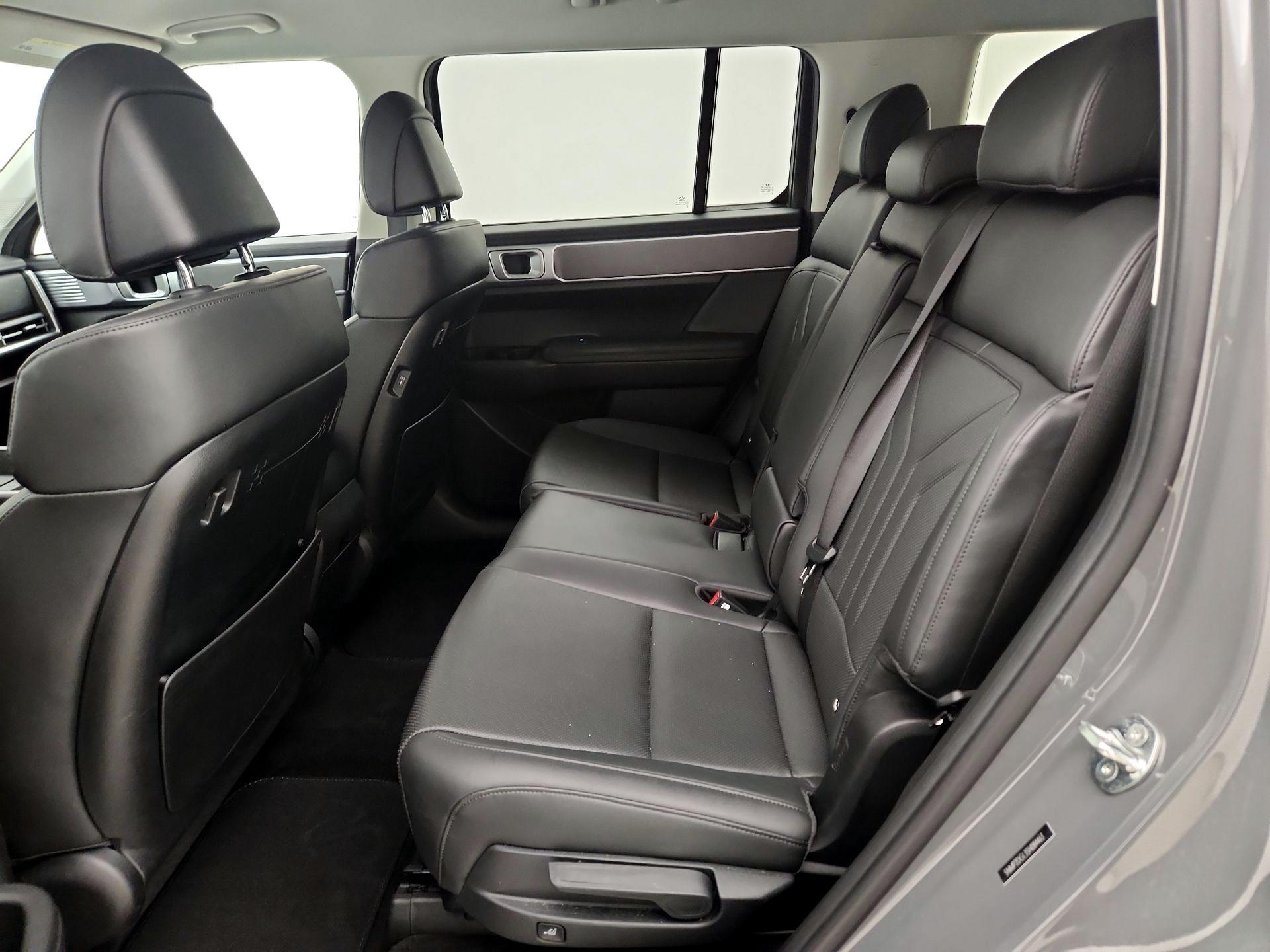 Thumbnail: 2025 Hyundai Santa Fe - 19