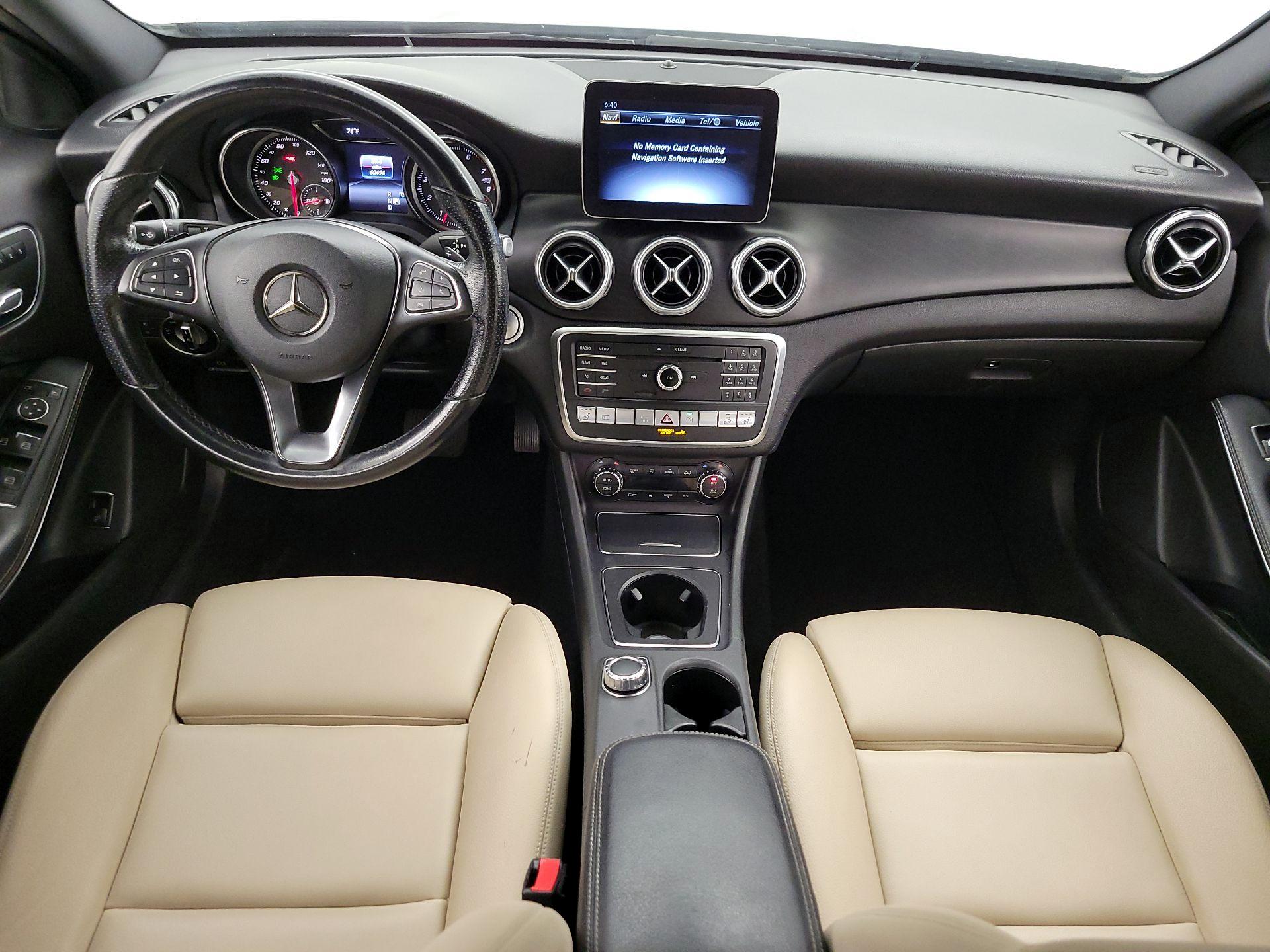 Thumbnail: 2019 Mercedes-Benz GLA - 9