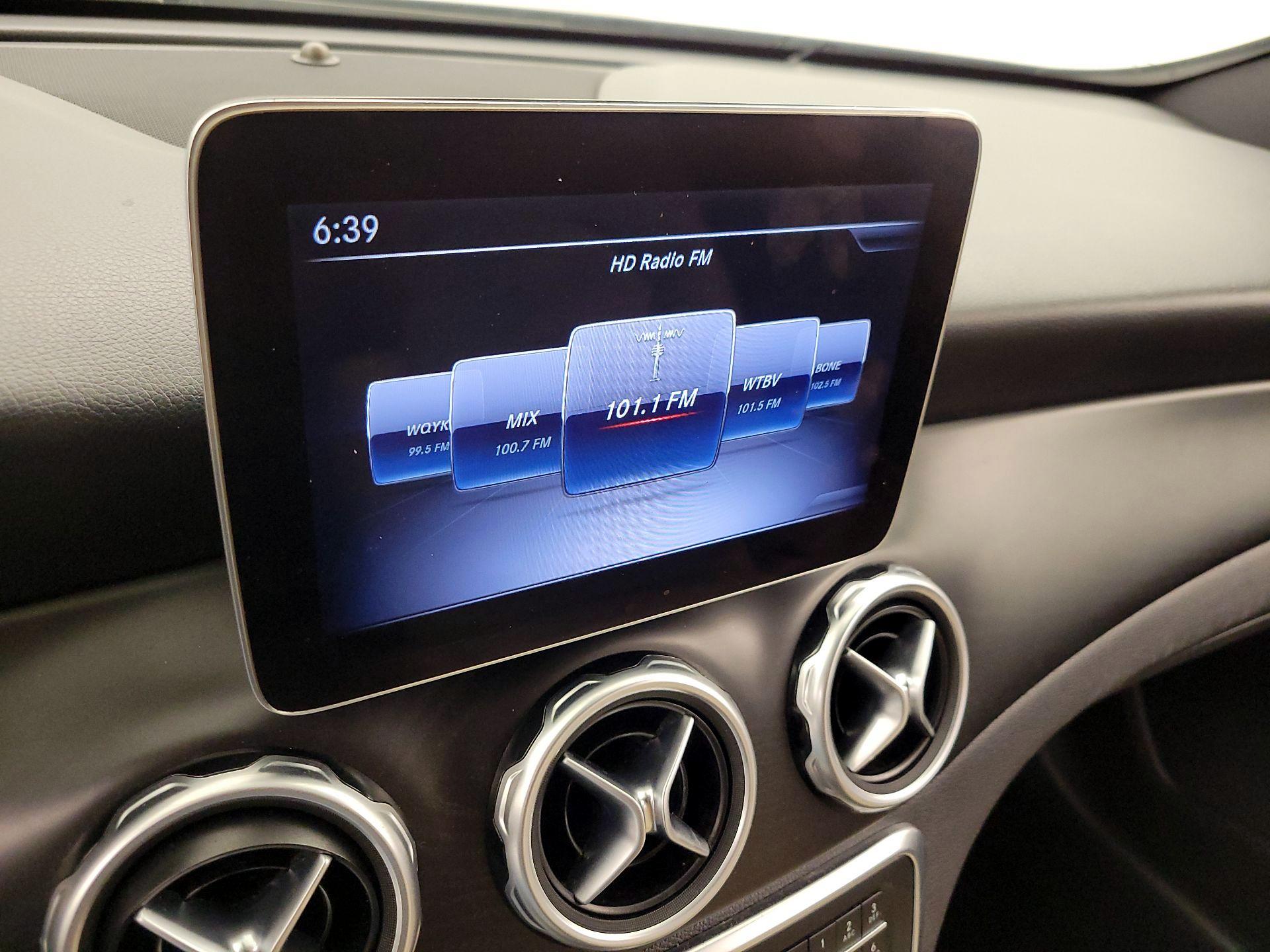 Thumbnail: 2019 Mercedes-Benz GLA - 15