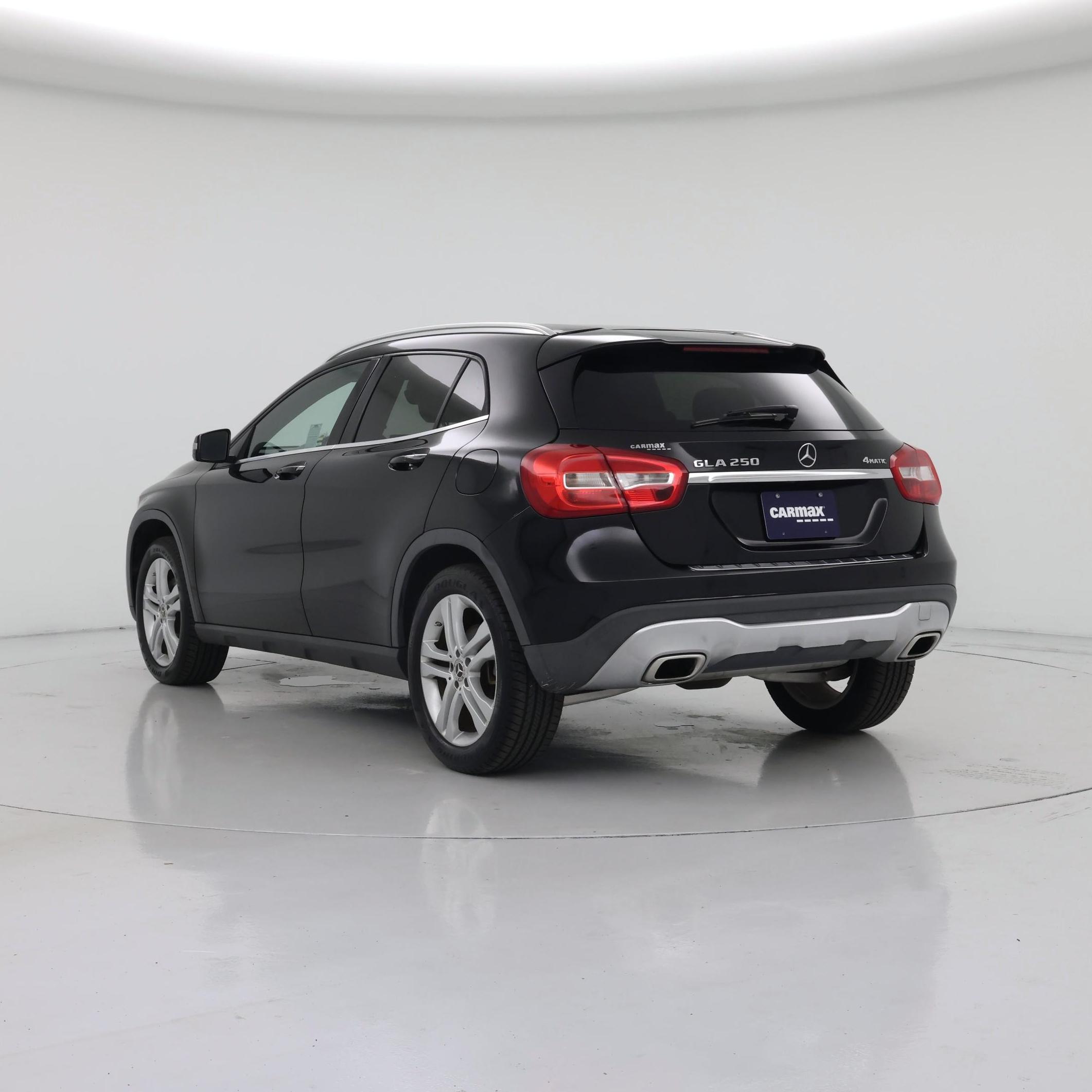 Thumbnail: 2019 Mercedes-Benz GLA - 2