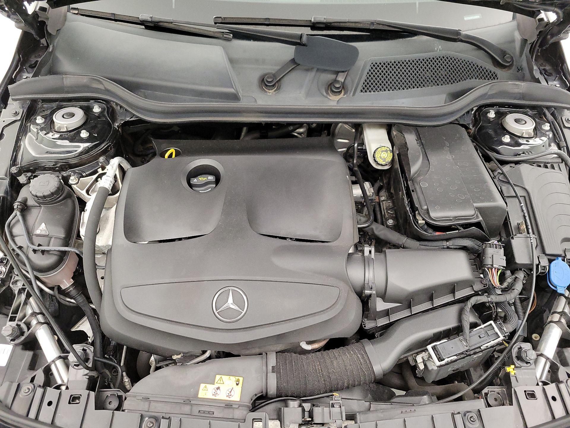 Thumbnail: 2019 Mercedes-Benz GLA - 20