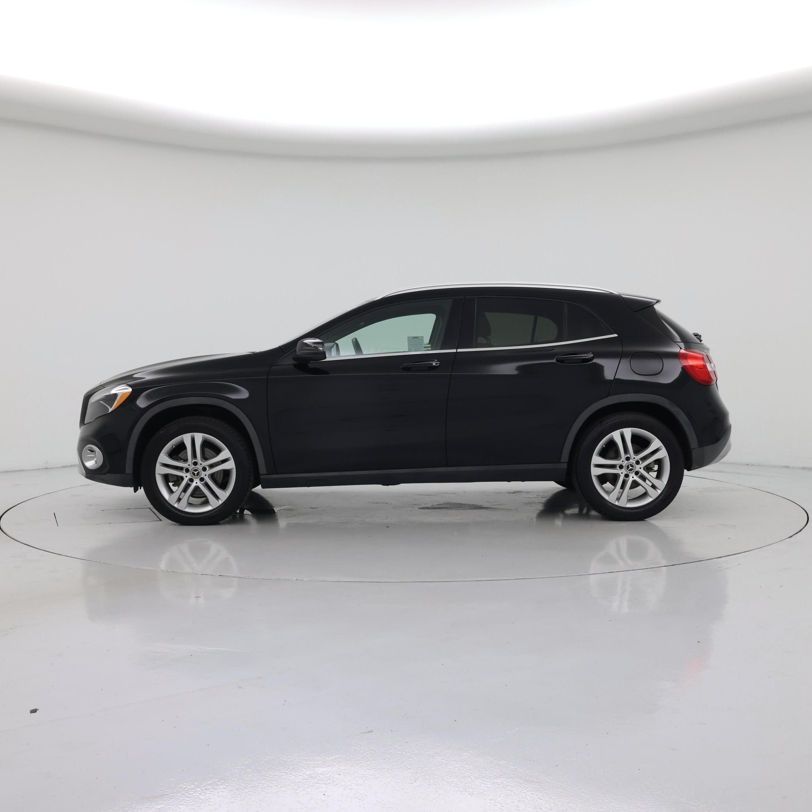 Thumbnail: 2019 Mercedes-Benz GLA - 3