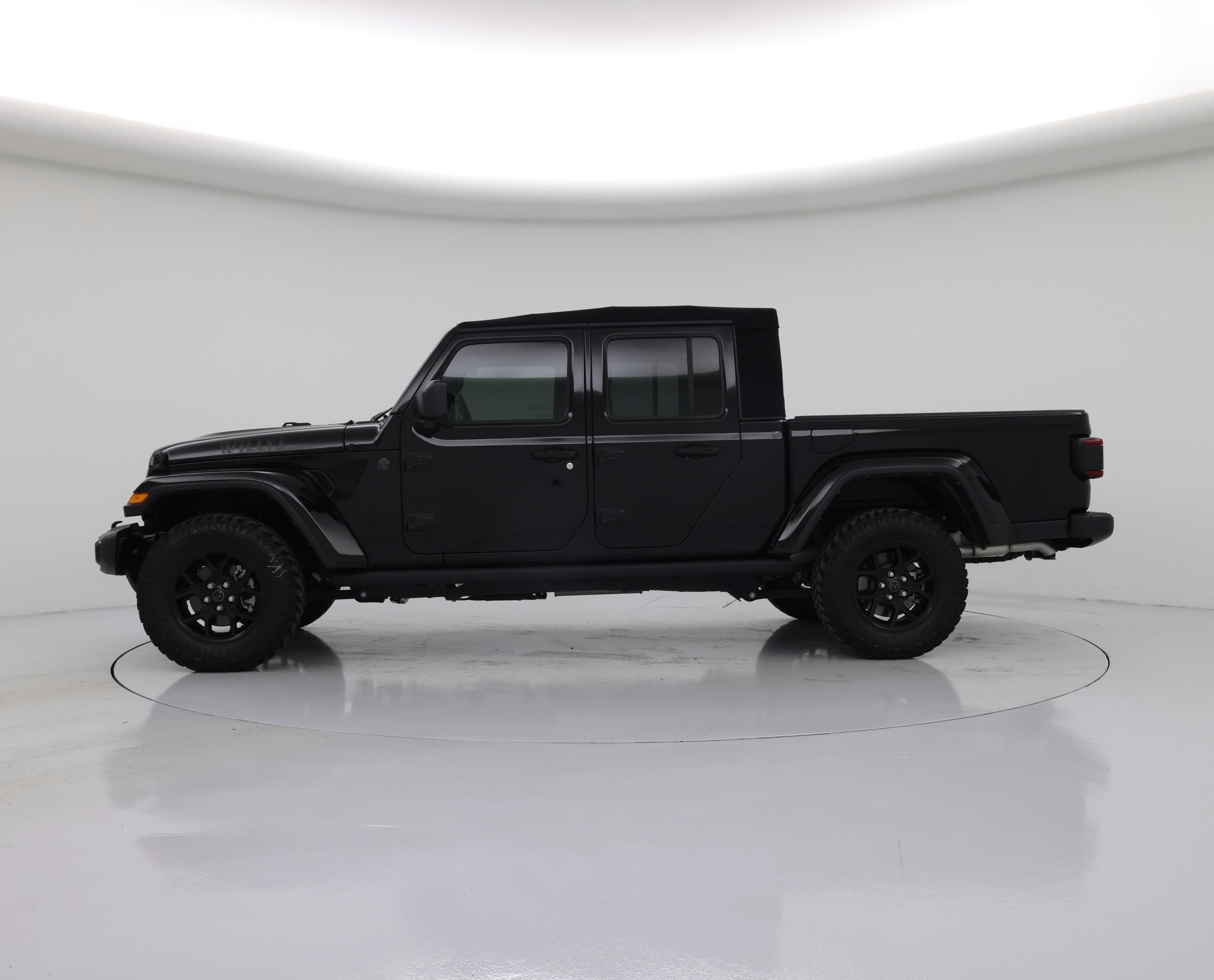 Thumbnail: 2024 Jeep Gladiator - 3