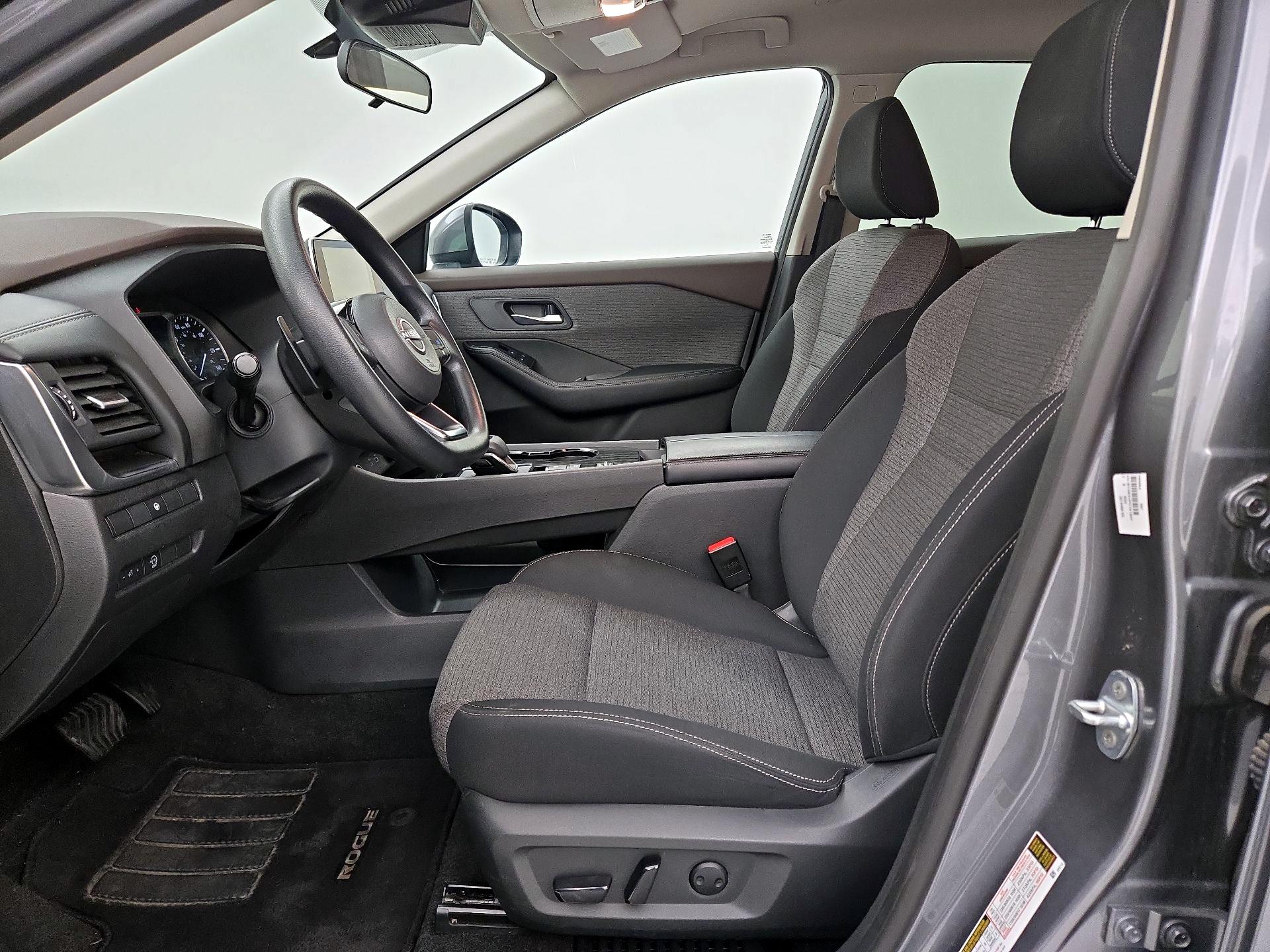 Thumbnail: 2023 Nissan Rogue - 11