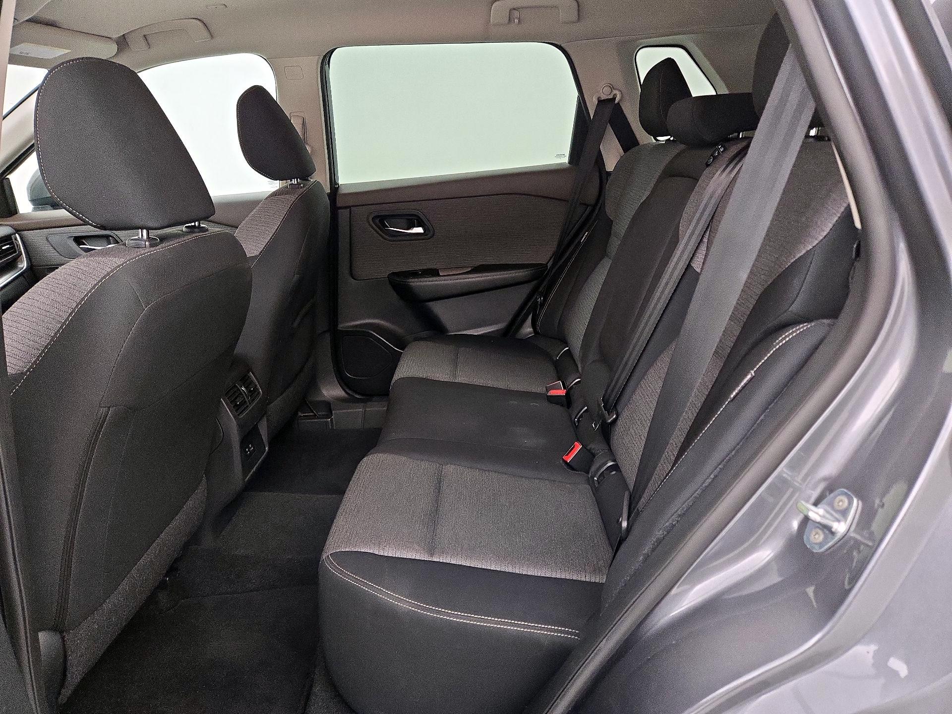 Thumbnail: 2023 Nissan Rogue - 19