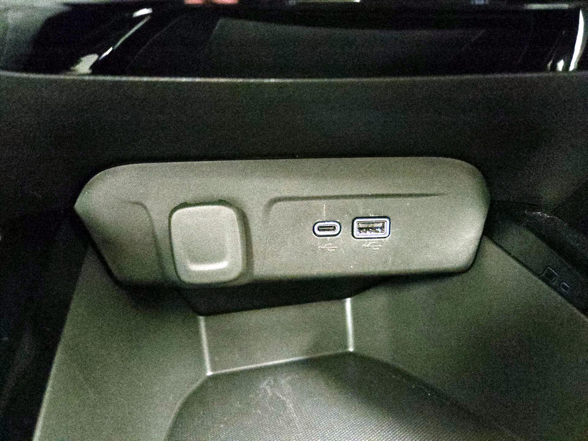 Thumbnail: 2025 Chevrolet Trax - 18