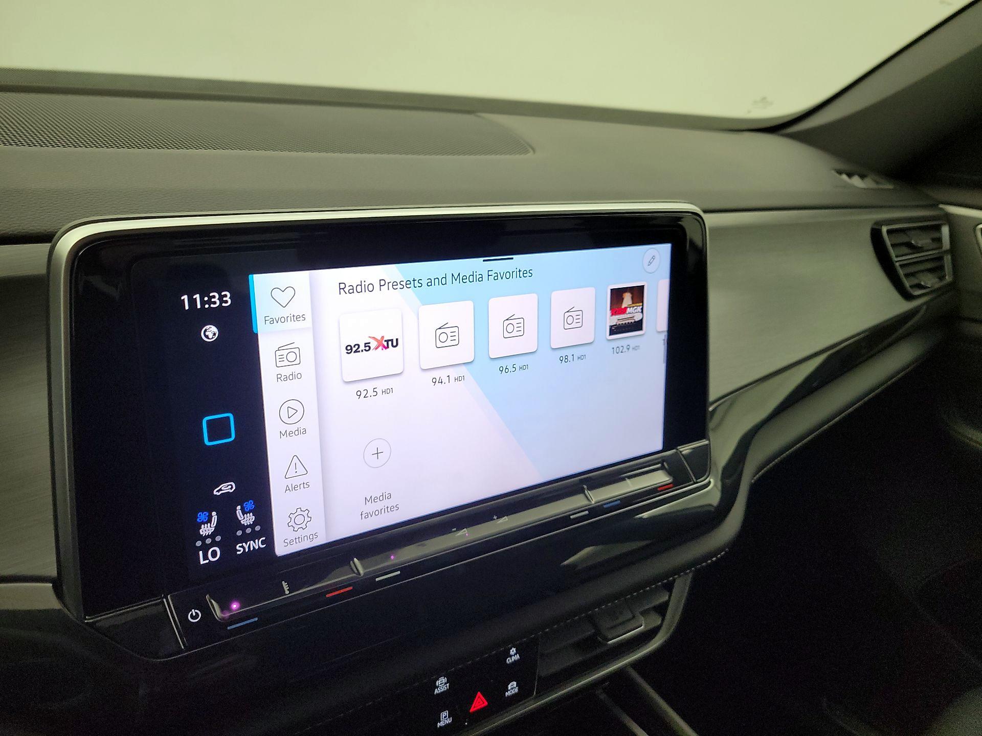 Thumbnail: 2025 Volkswagen Atlas - 15