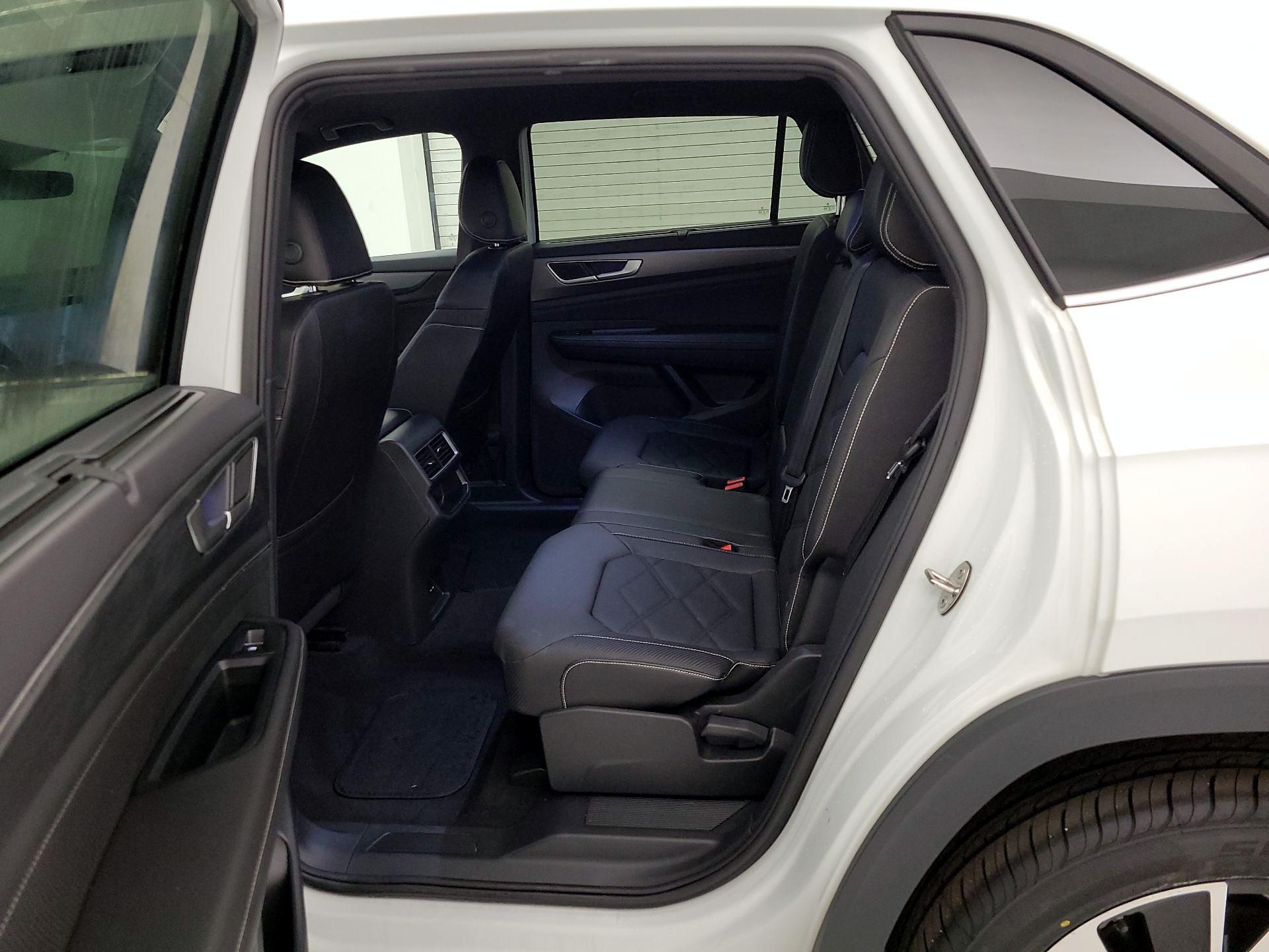 Thumbnail: 2025 Volkswagen Atlas - 19