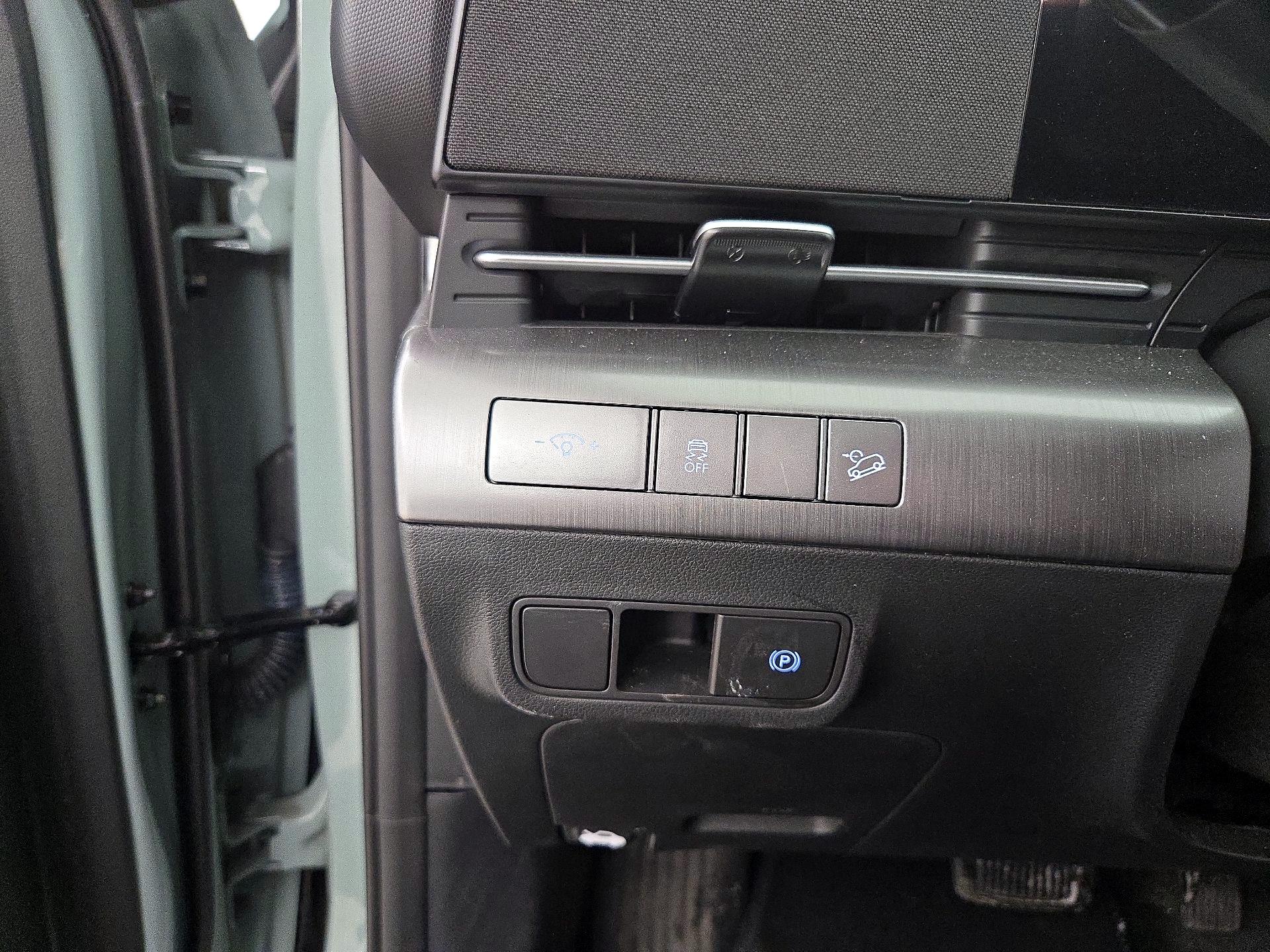 Thumbnail: 2025 Hyundai Kona - 13