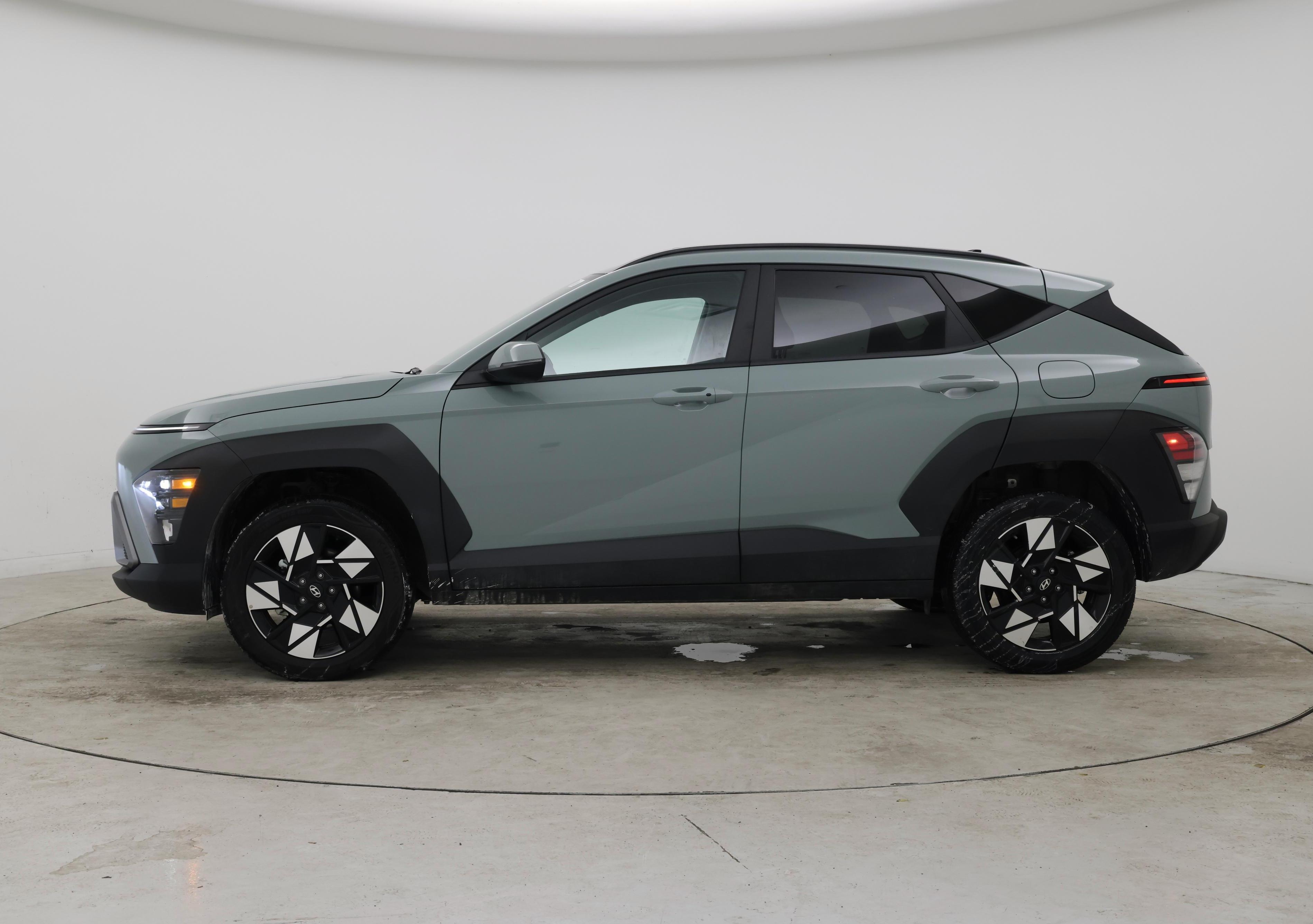 Thumbnail: 2025 Hyundai Kona - 3