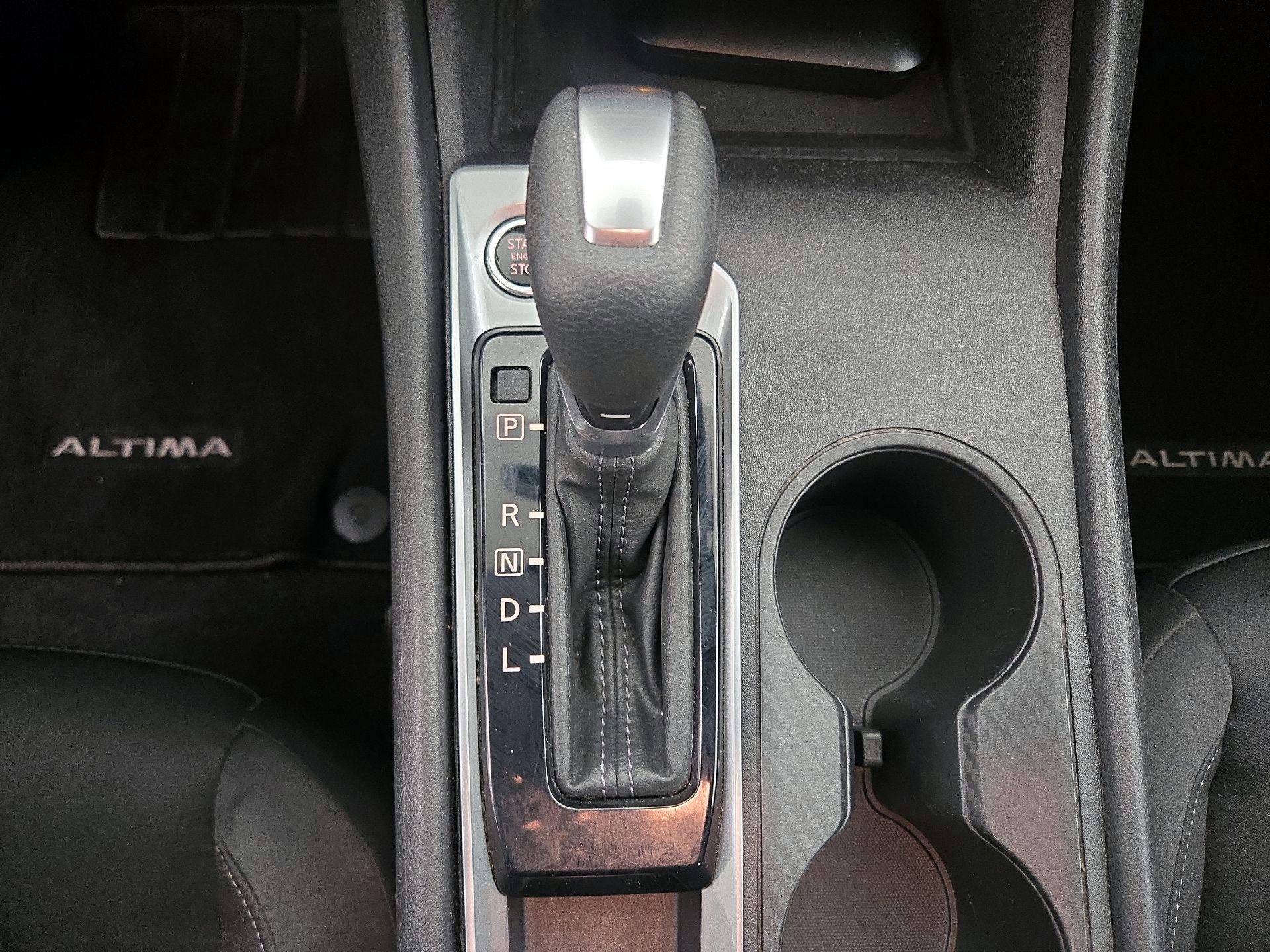 Thumbnail: 2025 Nissan Altima - 17