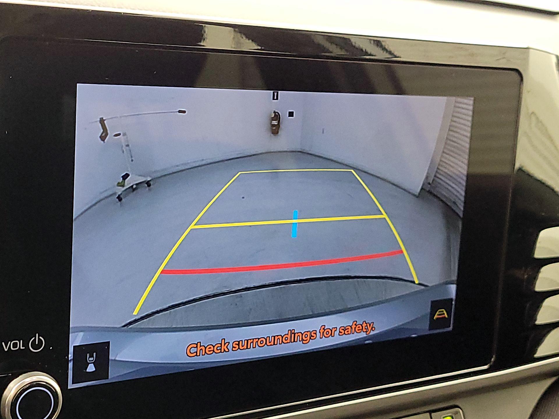 Thumbnail: 2025 Toyota Camry - 14