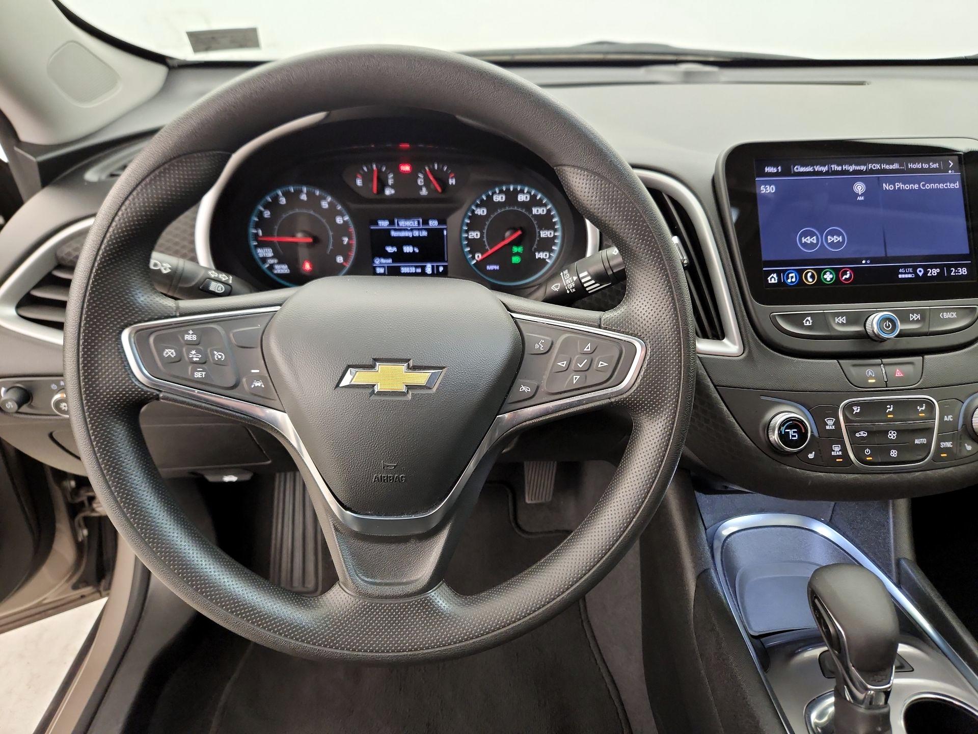 Thumbnail: 2024 Chevrolet Malibu - 10