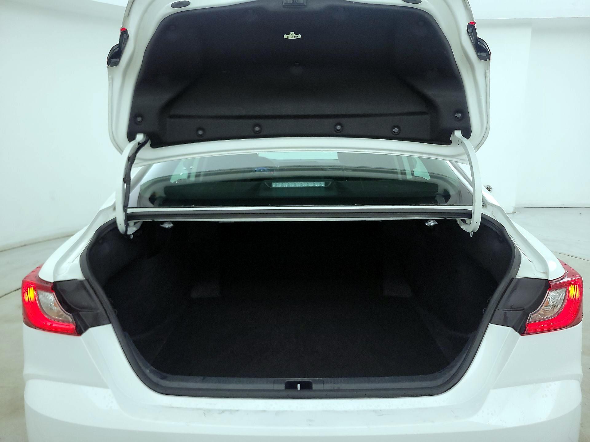 Thumbnail: 2025 Toyota Camry - 20