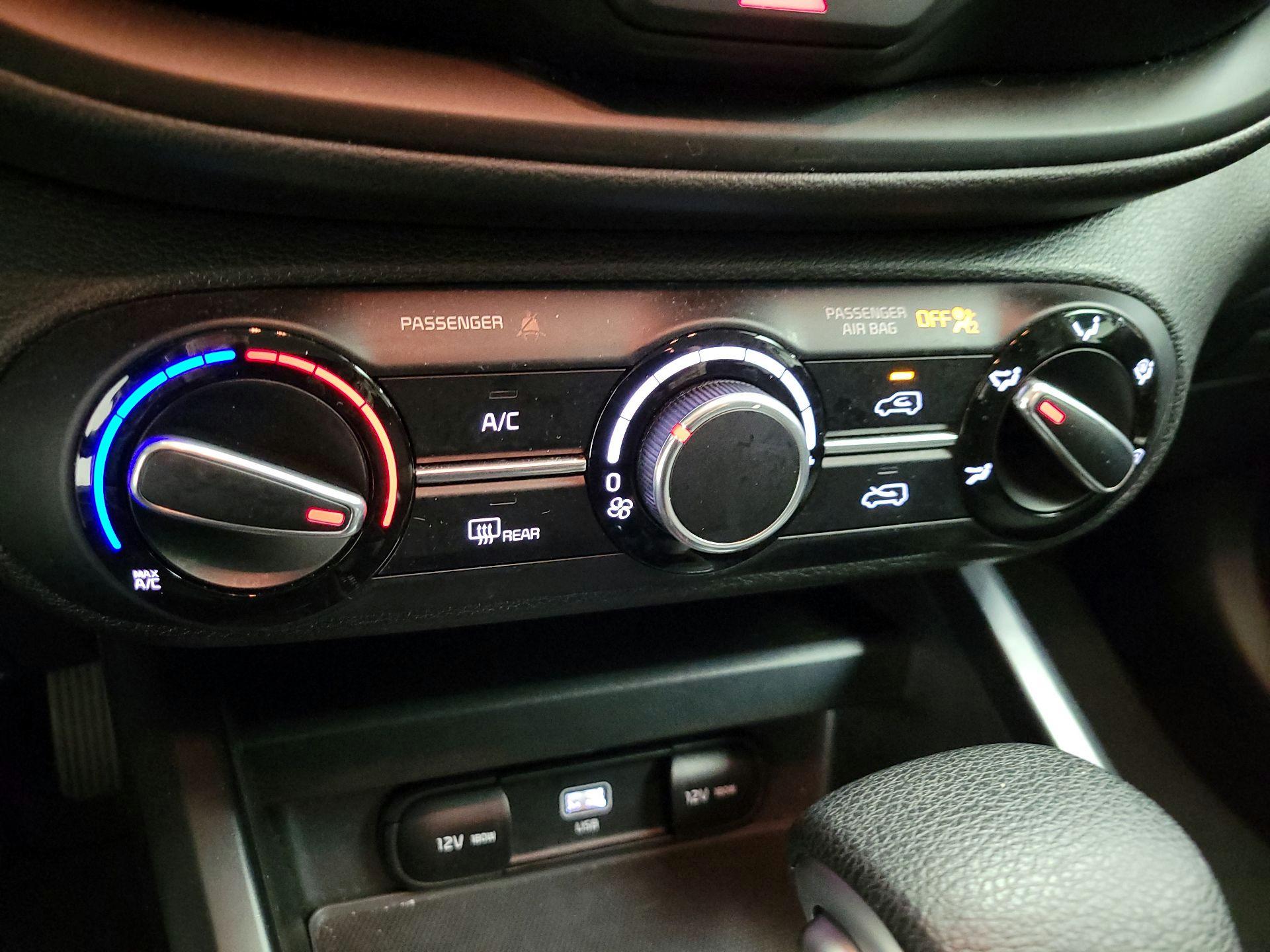 Thumbnail: 2025 Kia Soul - 17