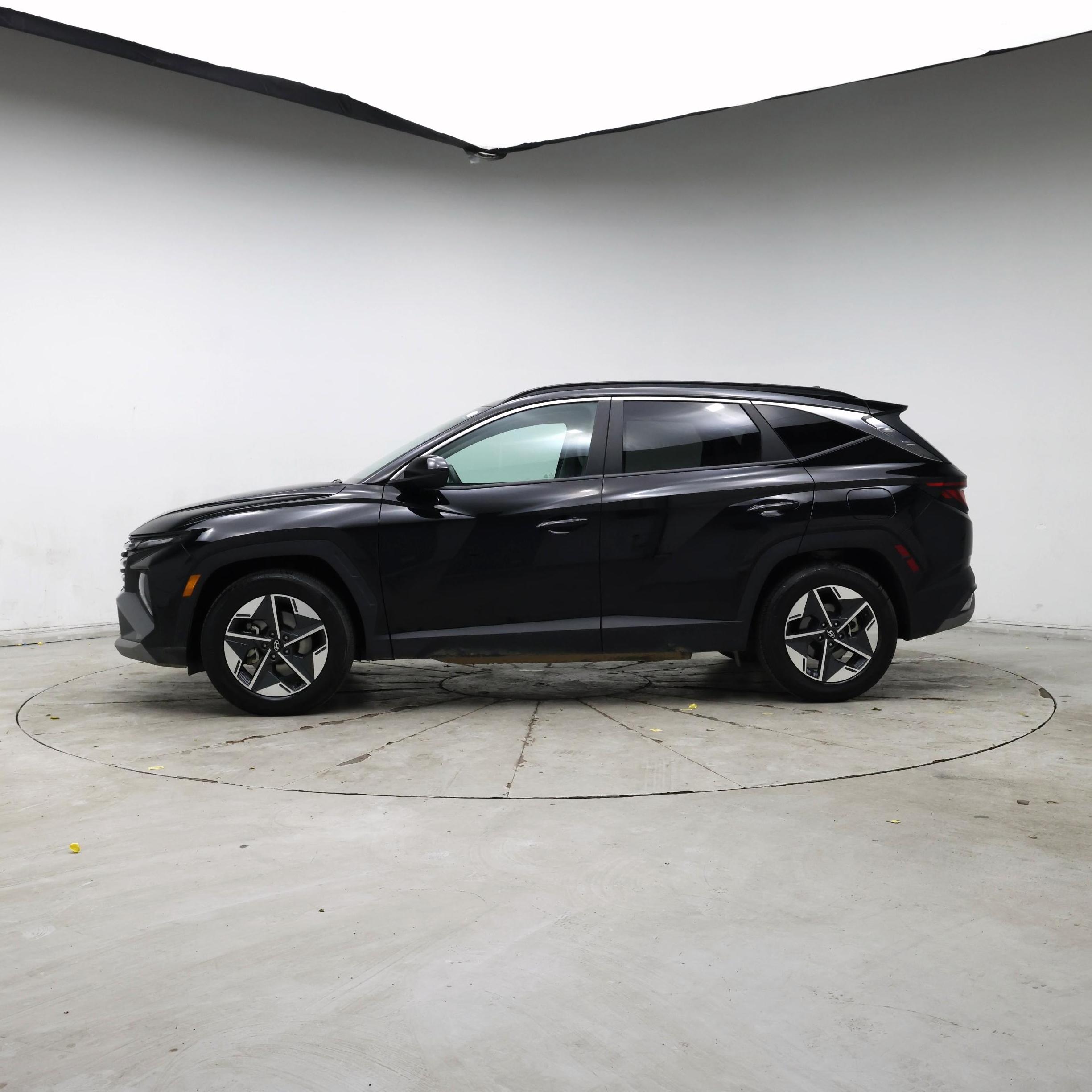 Thumbnail: 2025 Hyundai Tucson - 3