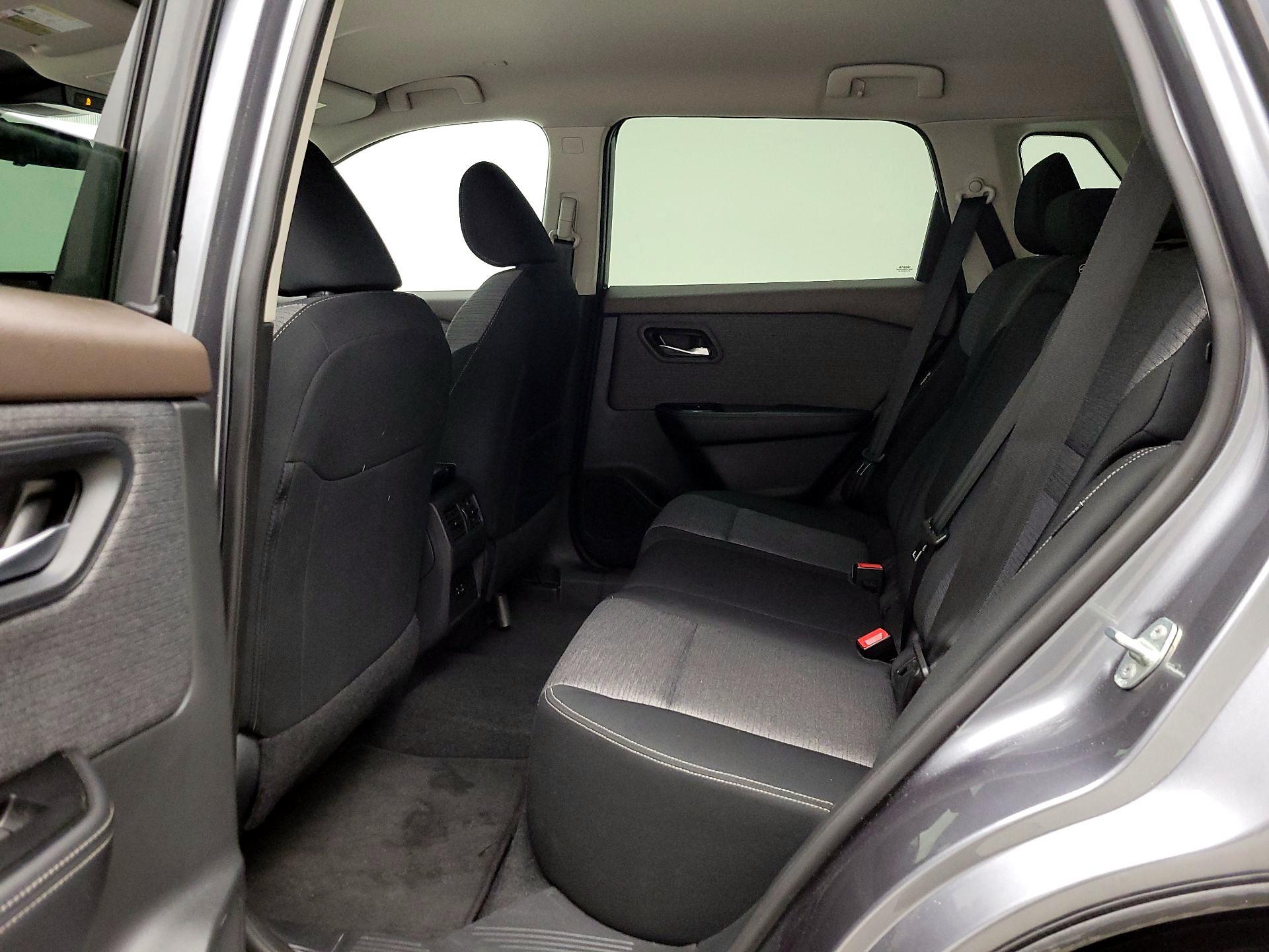 Thumbnail: 2023 Nissan Rogue - 19