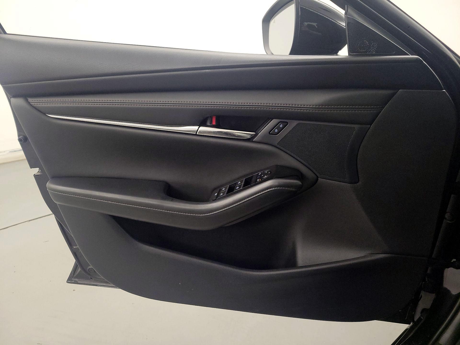 Thumbnail: 2025 Mazda Mazda3 - 12