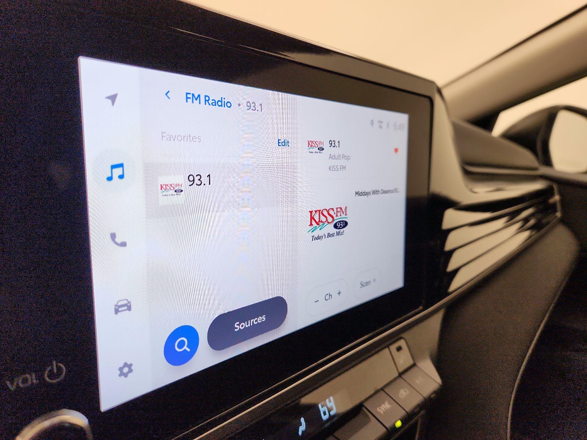 Thumbnail: 2025 Toyota Camry - 15