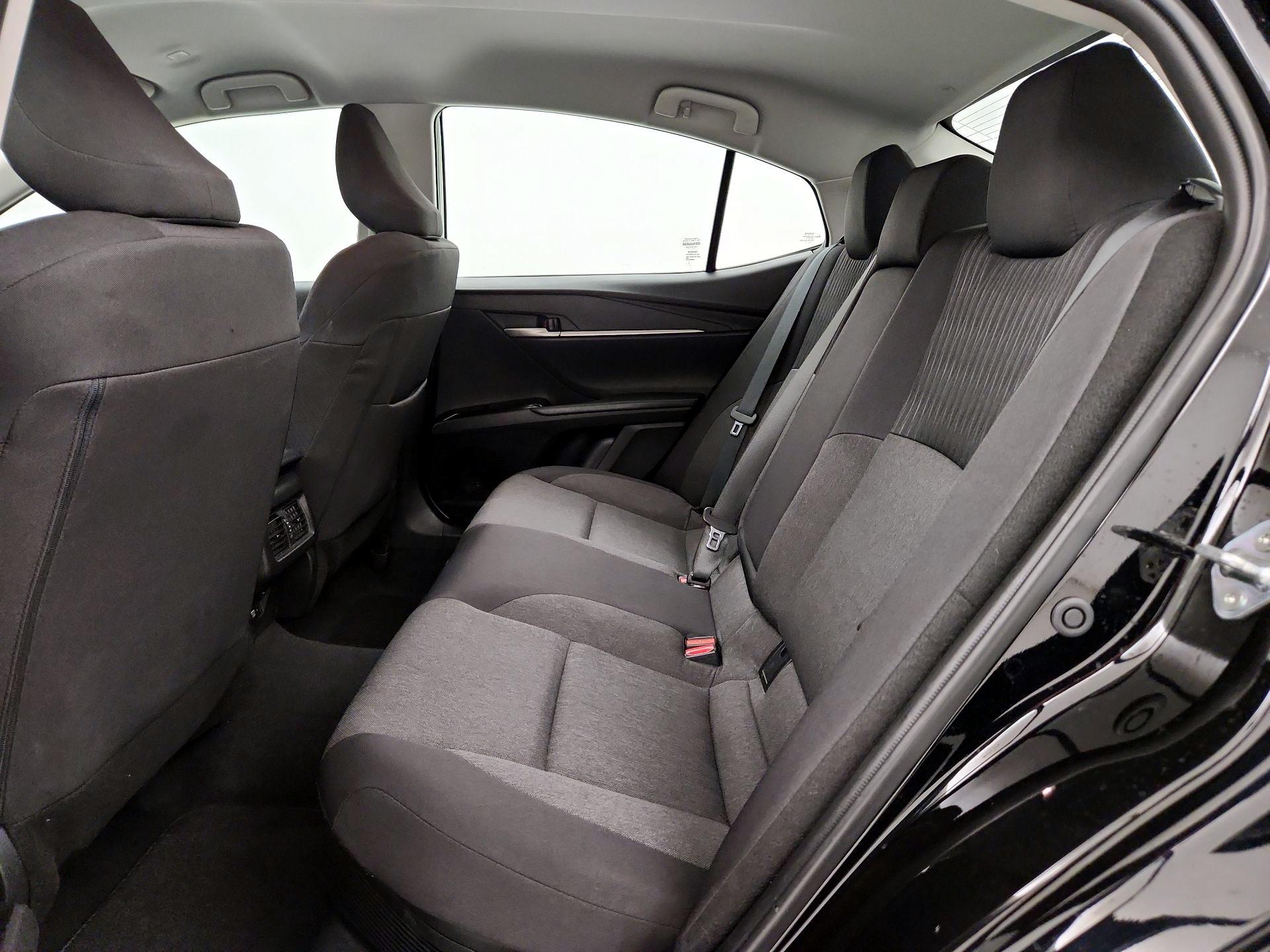 Thumbnail: 2025 Toyota Camry - 19