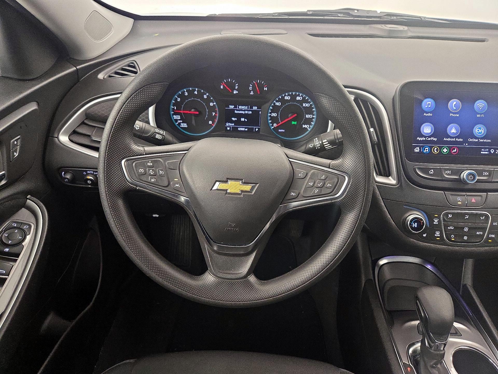 Thumbnail: 2024 Chevrolet Malibu - 10