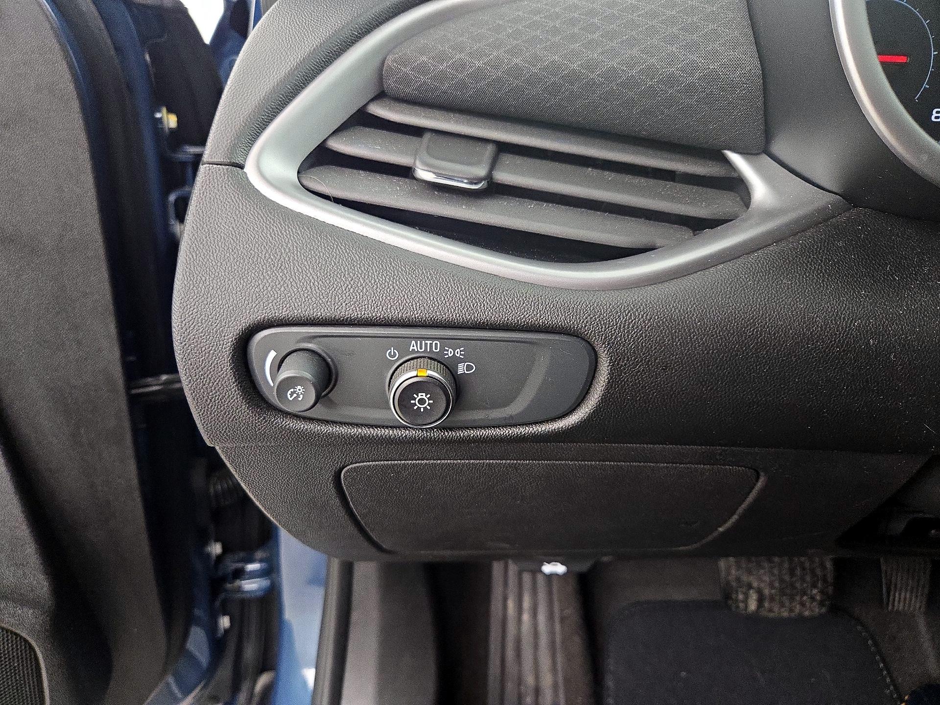 Thumbnail: 2024 Chevrolet Malibu - 13