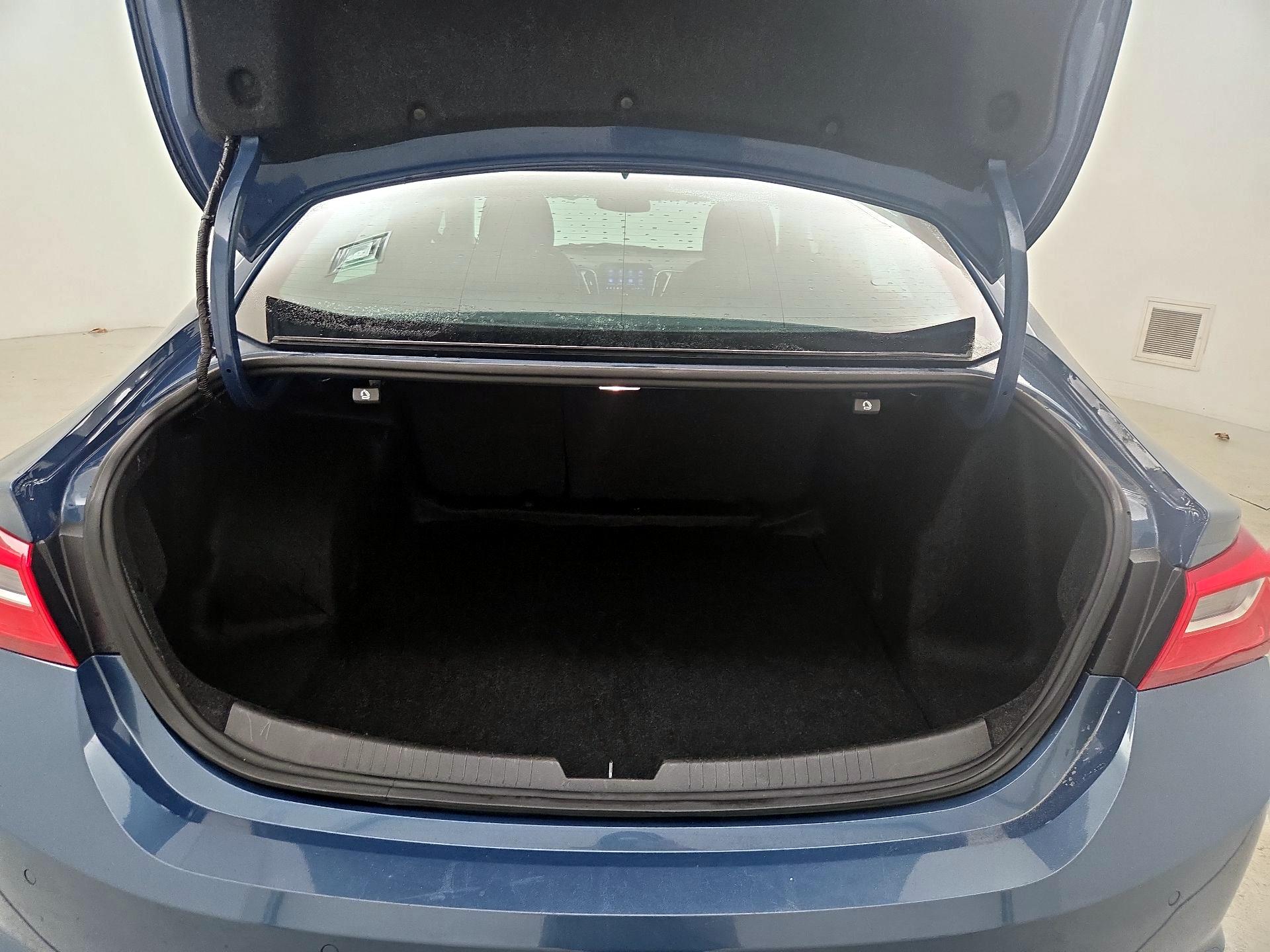 Thumbnail: 2024 Chevrolet Malibu - 19