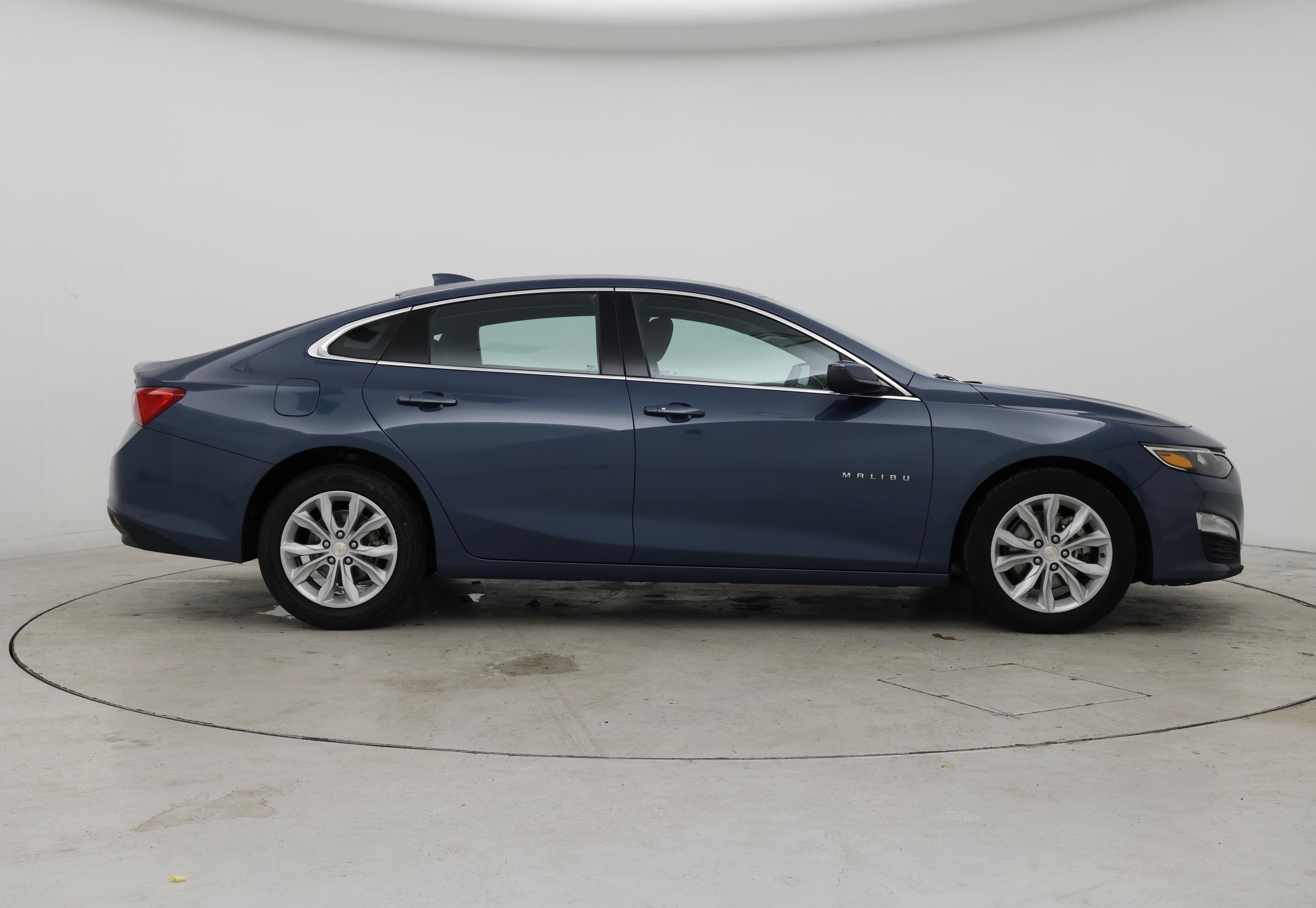 Thumbnail: 2024 Chevrolet Malibu - 7