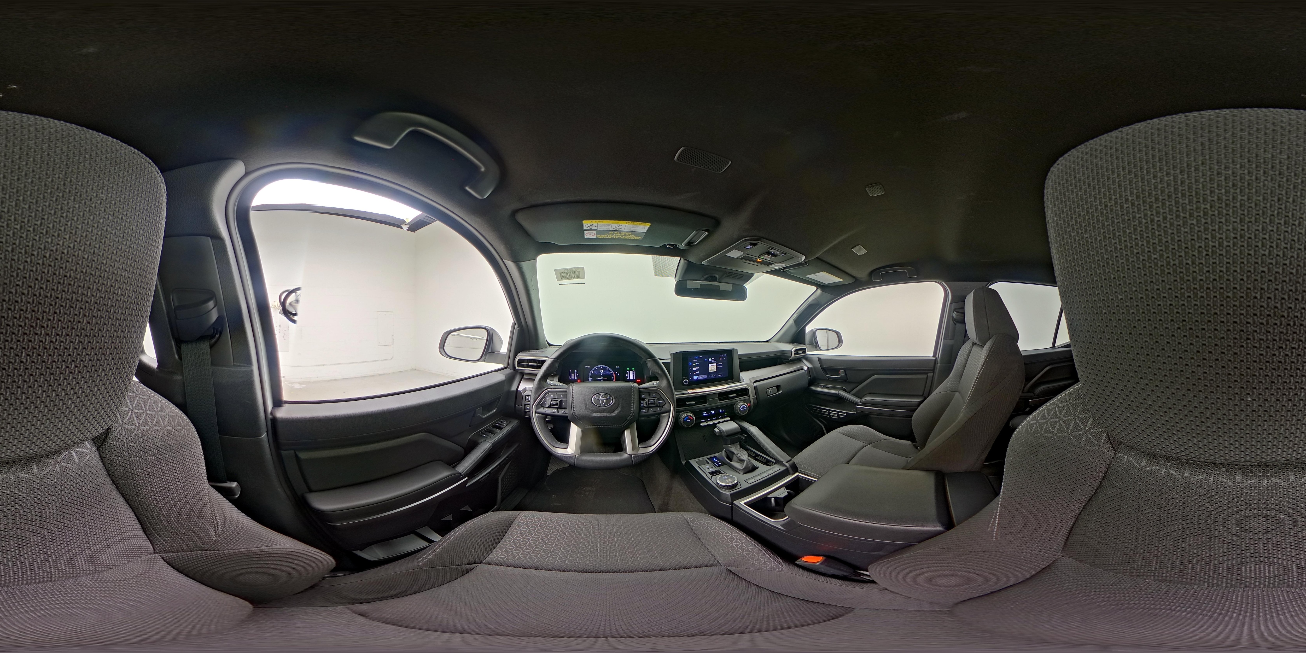 2025 Toyota 4Runner SR5 - Photo 27