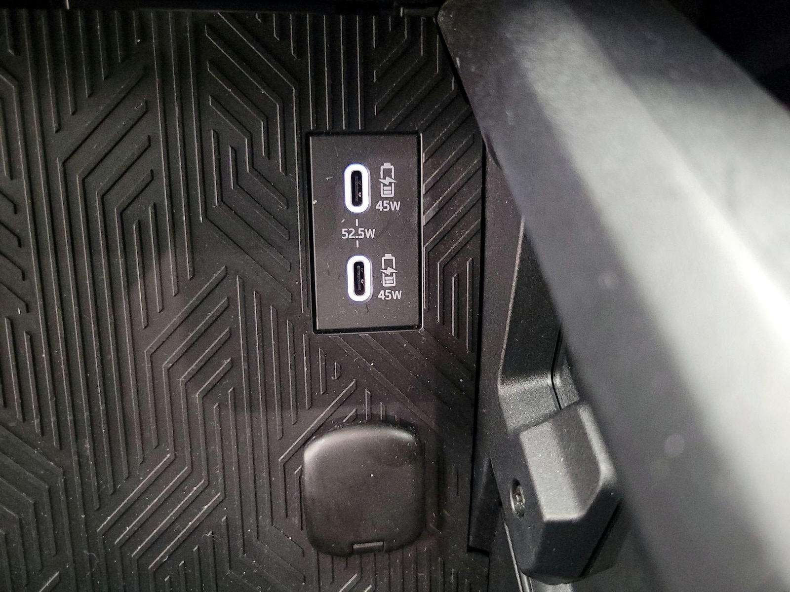 2025 Toyota 4Runner SR5 - Photo 19