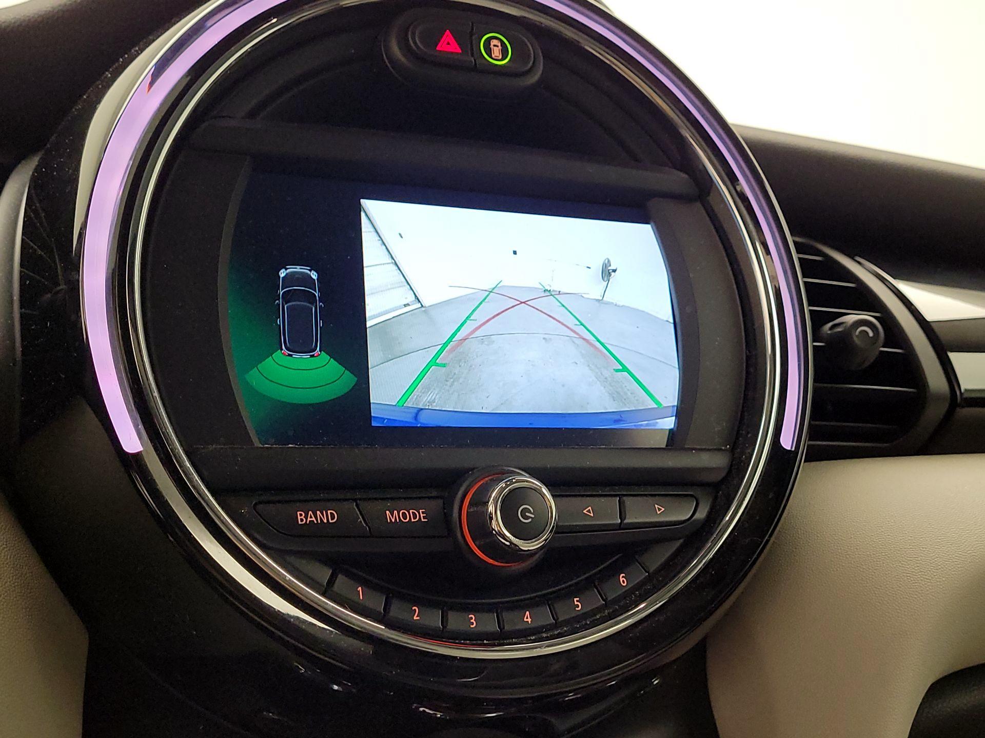 Thumbnail: 2020 MINI Cooper Hardtop - 14